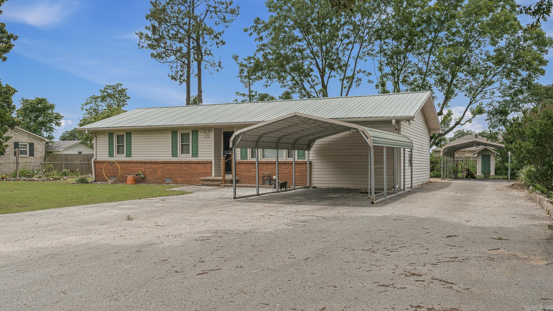 Grandpas Catfish - Residential