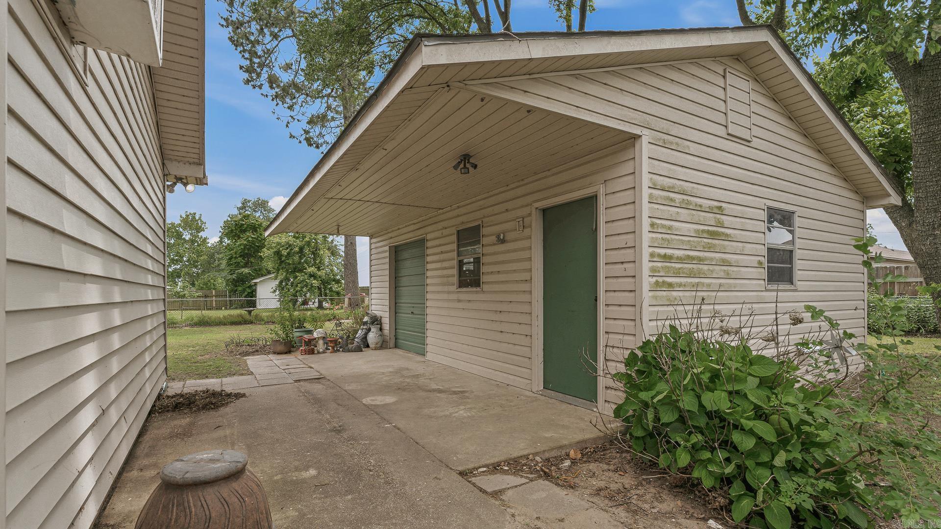 Grandpas Catfish - Residential