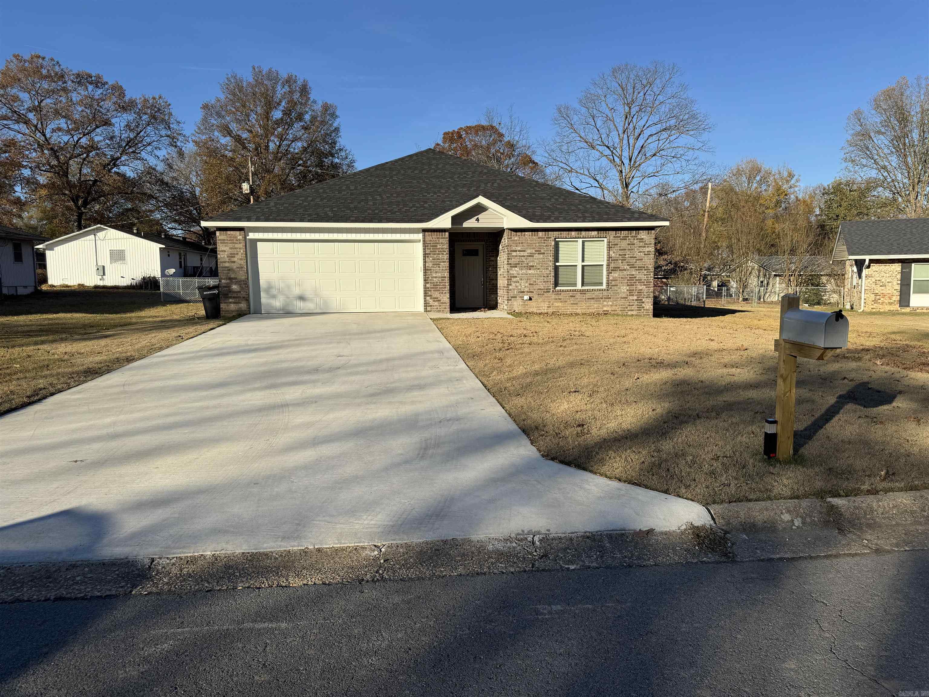 Fully Furnished, Utilities included! Great space for a family but not too big for a single tenant. Walking distance to a new city park & fishing lake. Only minutes to freeway, restaurants, and shops!