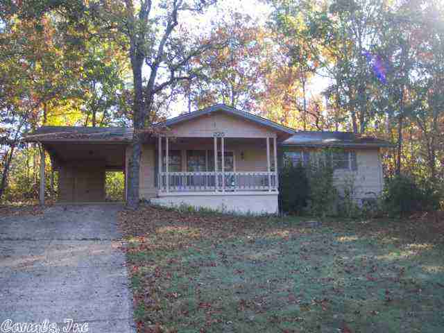 AVAIL March 1st. 3 bedroom home across the street from beautiful Lake Sequoyah and just down the street from Gitchgumee Beach. Newer carpeting and linoleum throughout.  Full bath plus master 1/2 bath both remodeled.  Storage in carport. Rear patio and front porch to enjoy the outdoors. (Propane Heat)