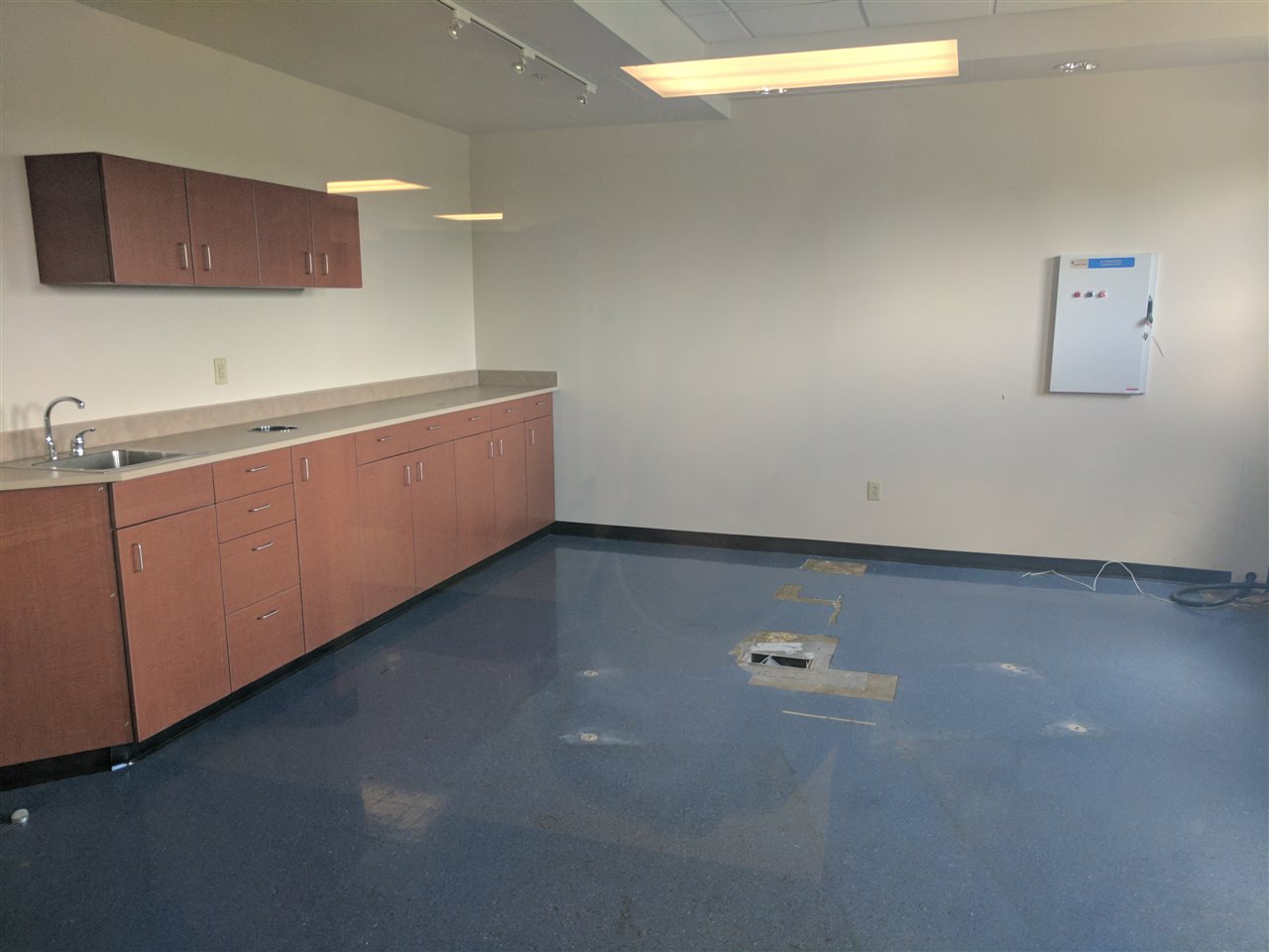 Cabot City Area - Commercial Sale
