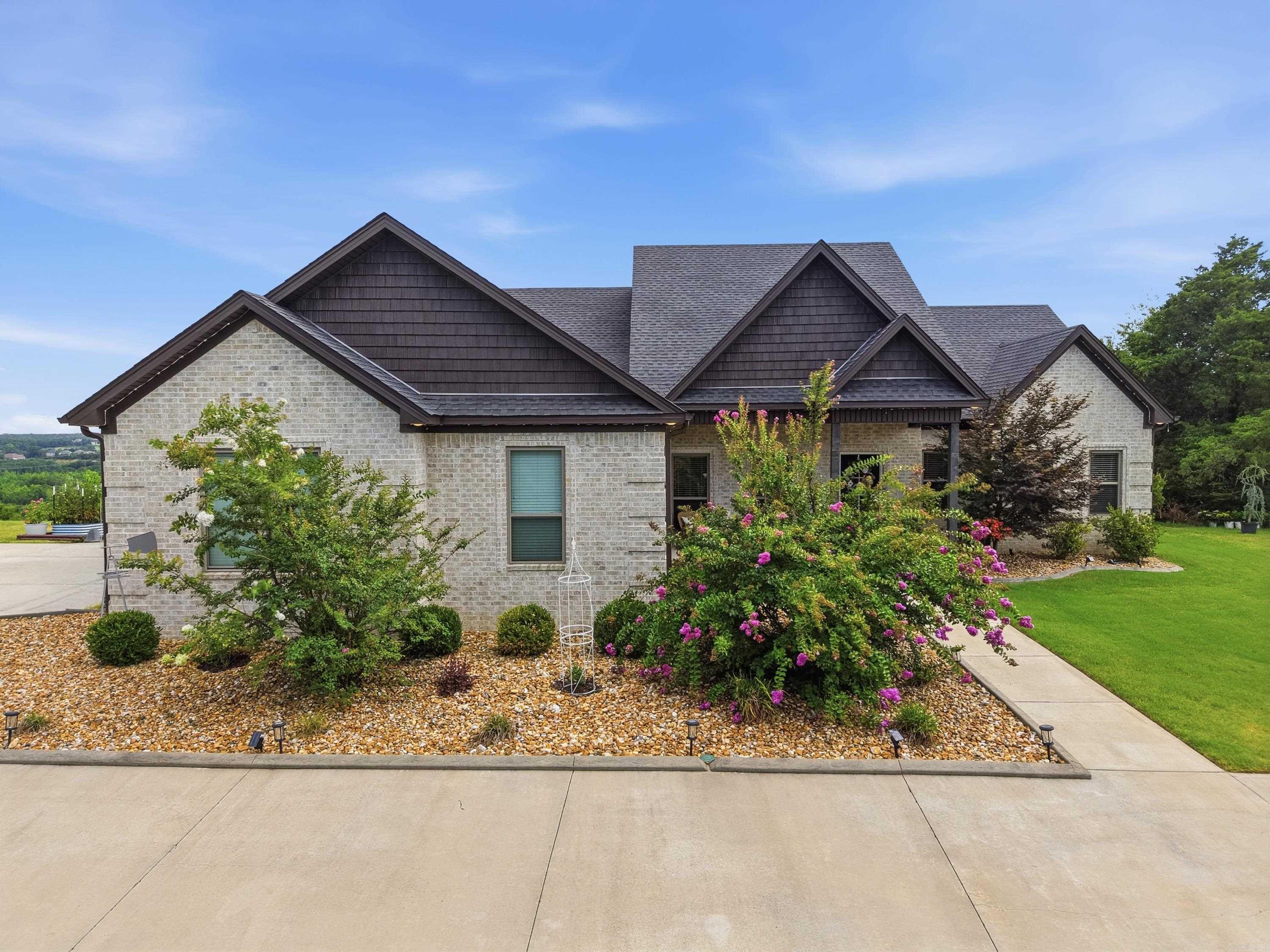 MOUNTAIN RANCH ESTATES ADDITION - Residential