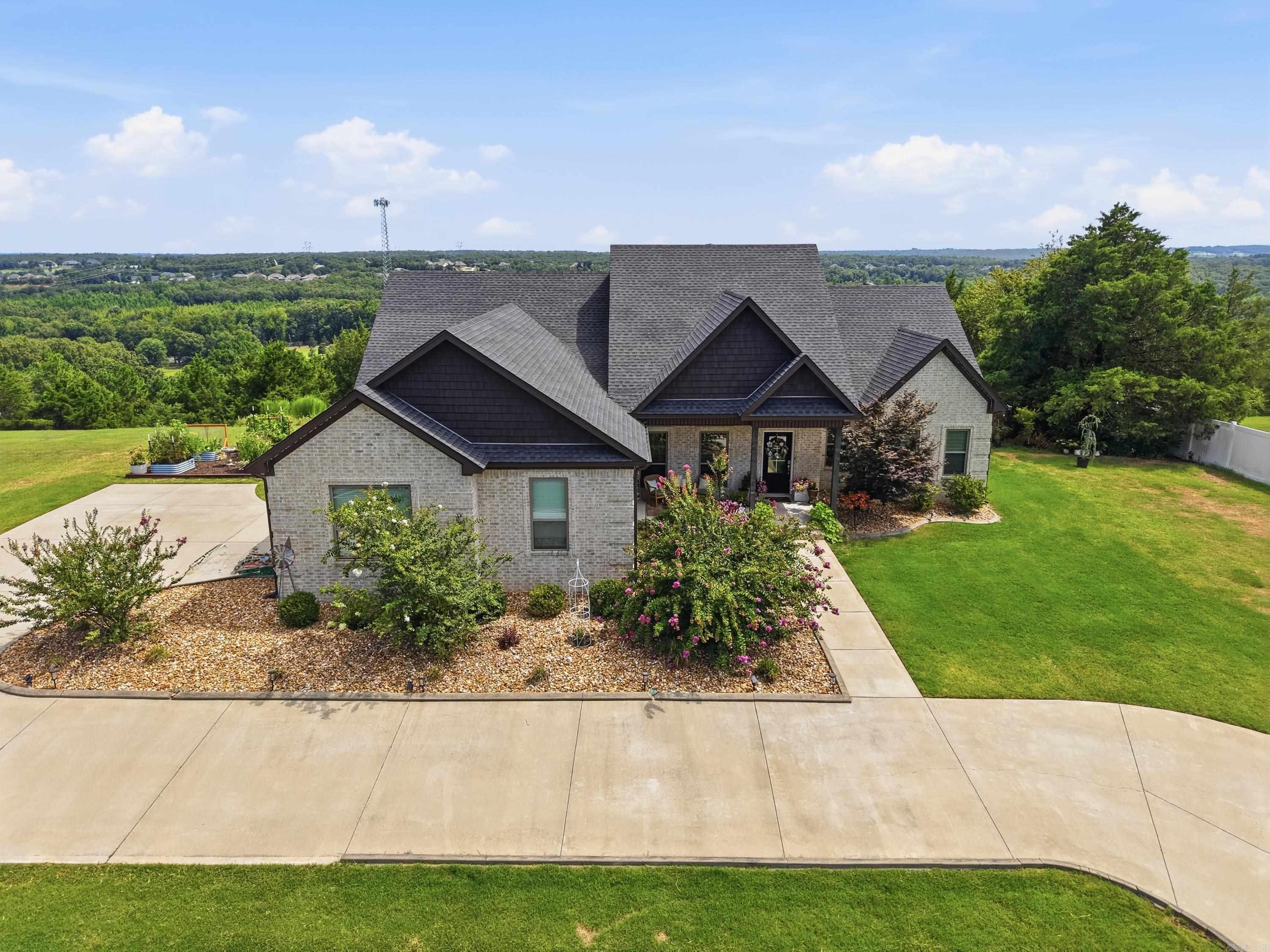 MOUNTAIN RANCH ESTATES ADDITION - Residential