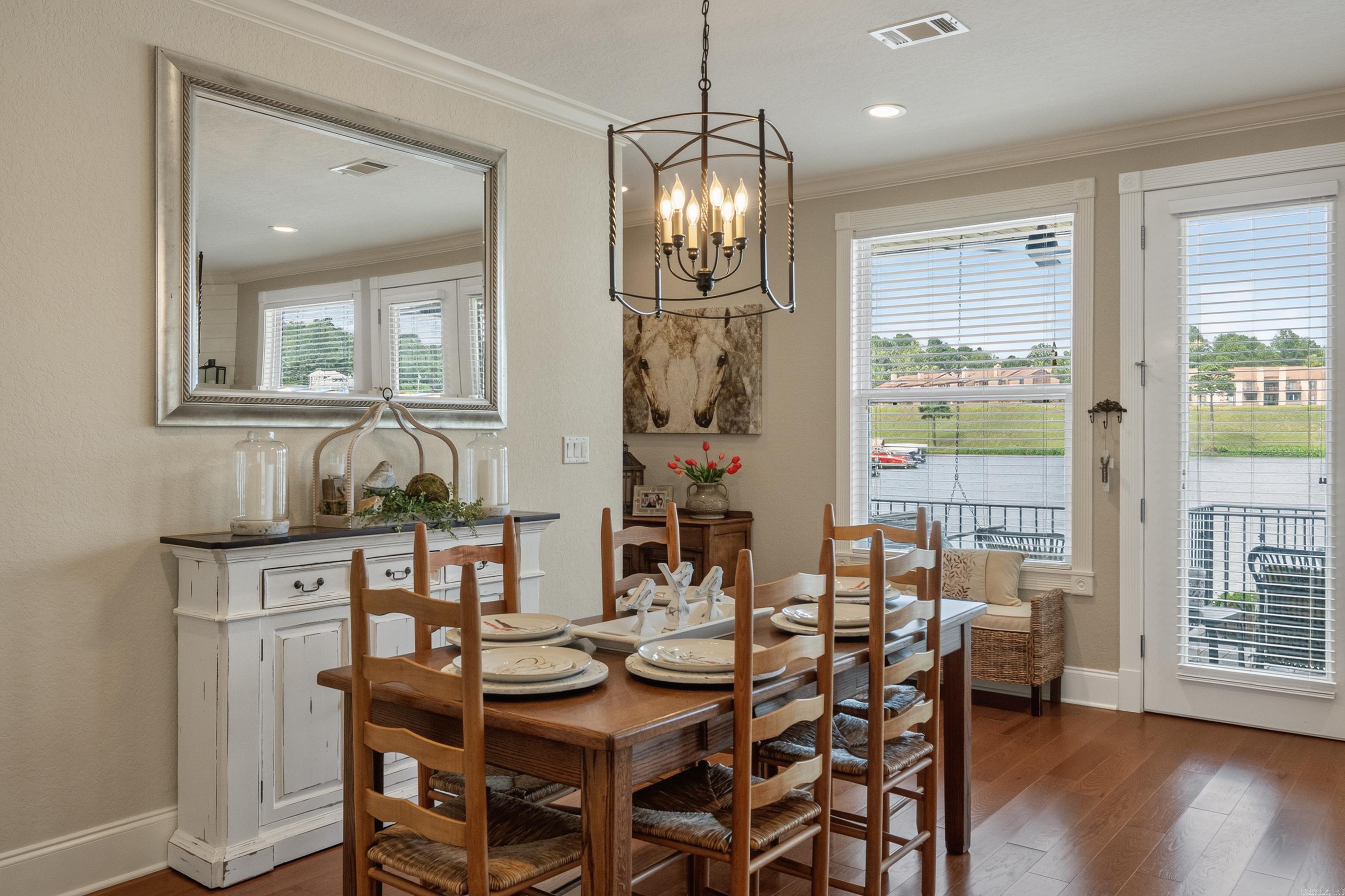 LIGHTHOUSE COVE - Residential