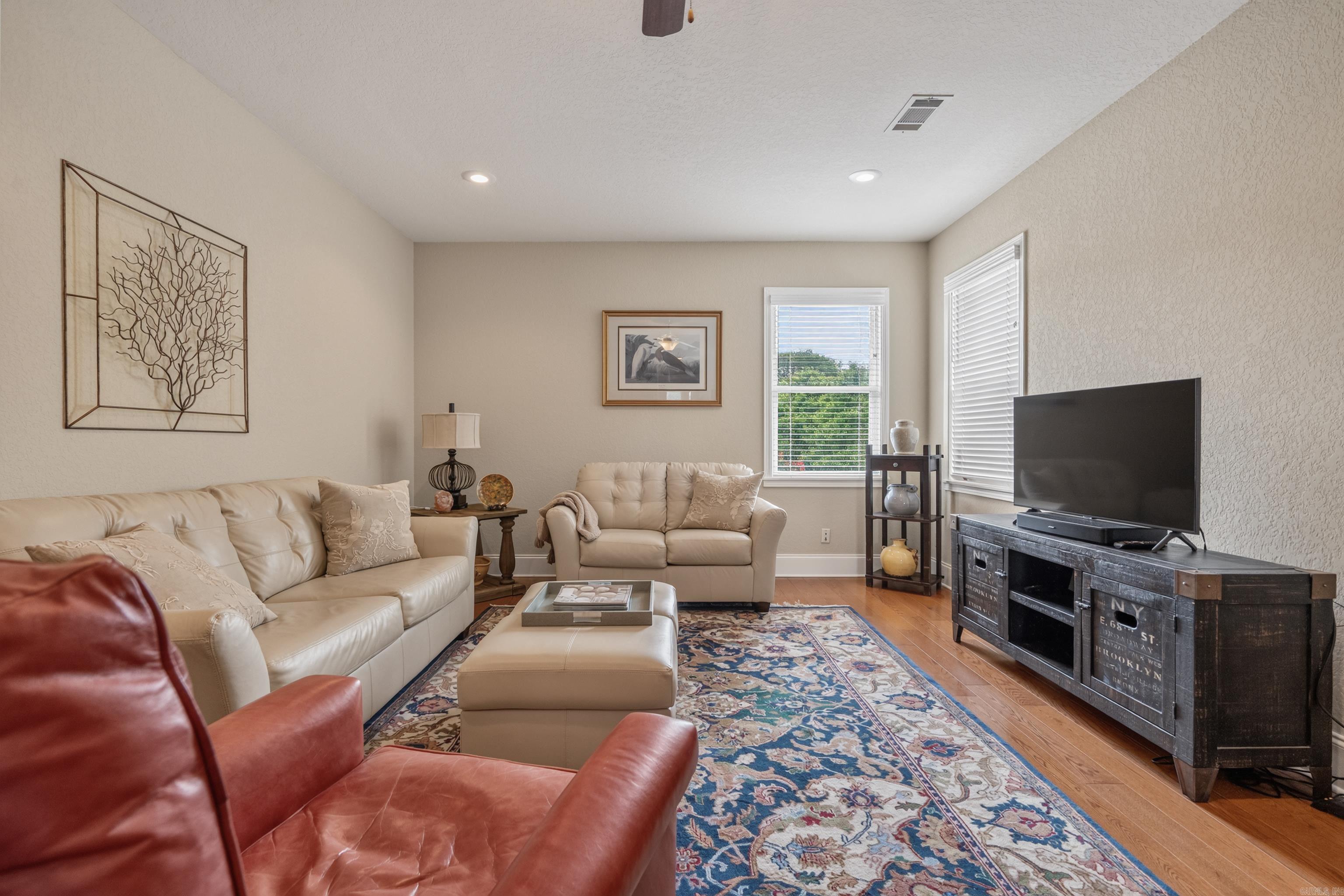 LIGHTHOUSE COVE - Residential