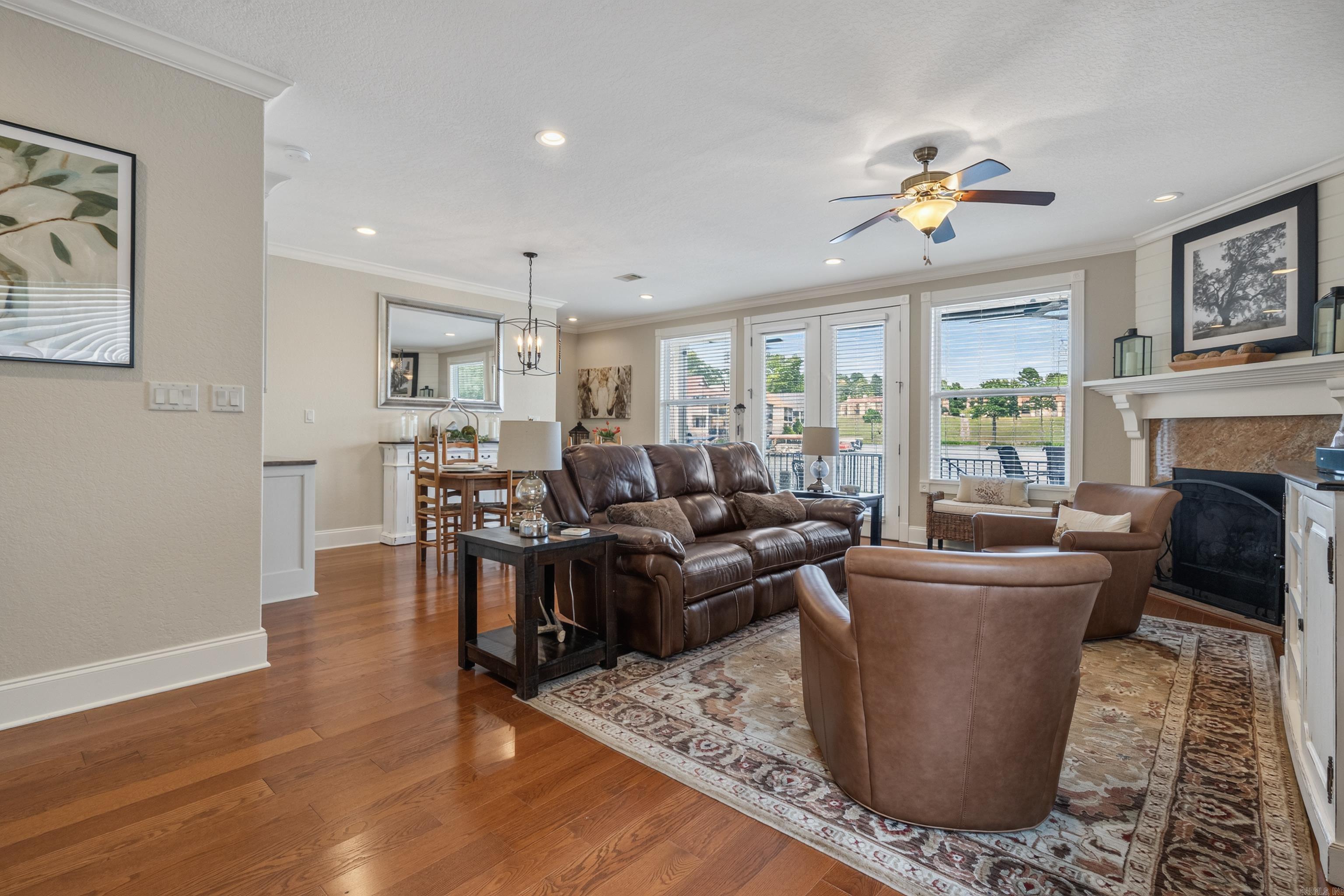 LIGHTHOUSE COVE - Residential