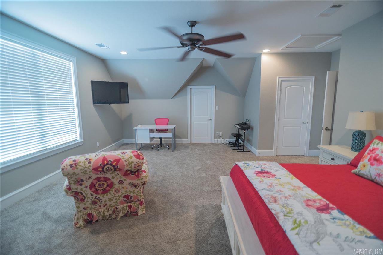 HURRICANE LAKE EST - Residential