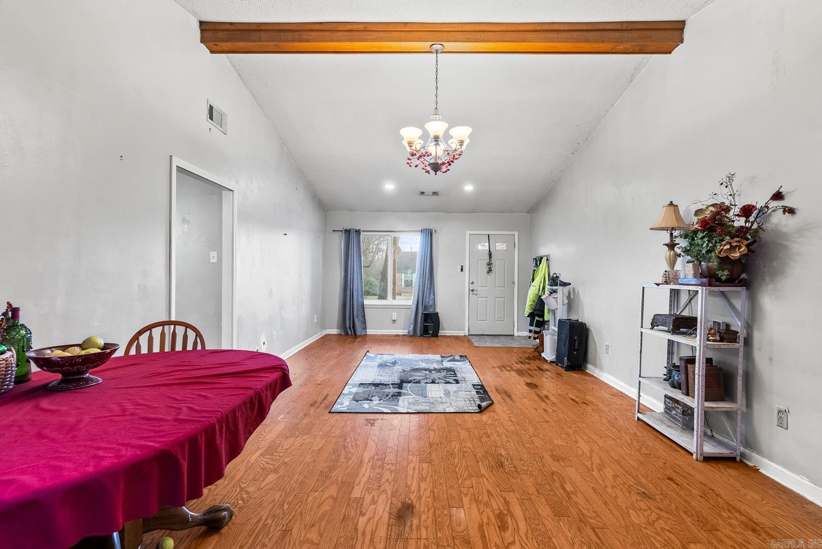 CRYSTAL VALLEY MANOR - Residential