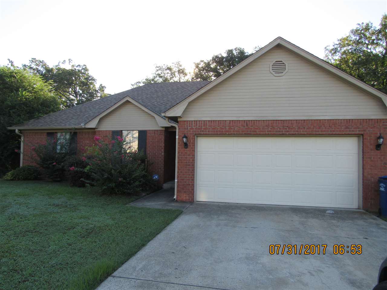 Krystal Kreek - Residential Lease