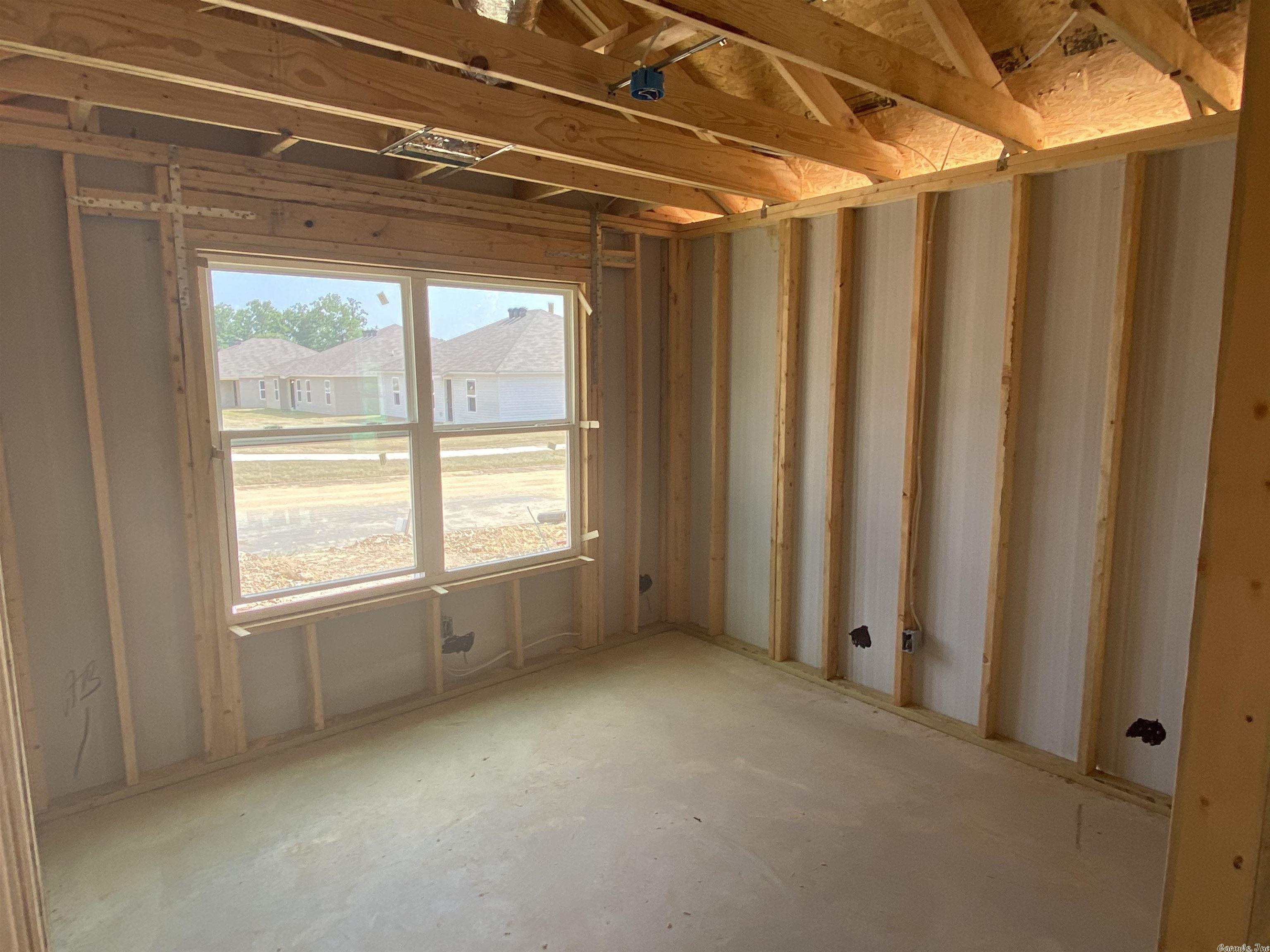 HILLDALE CROSSING - Residential
