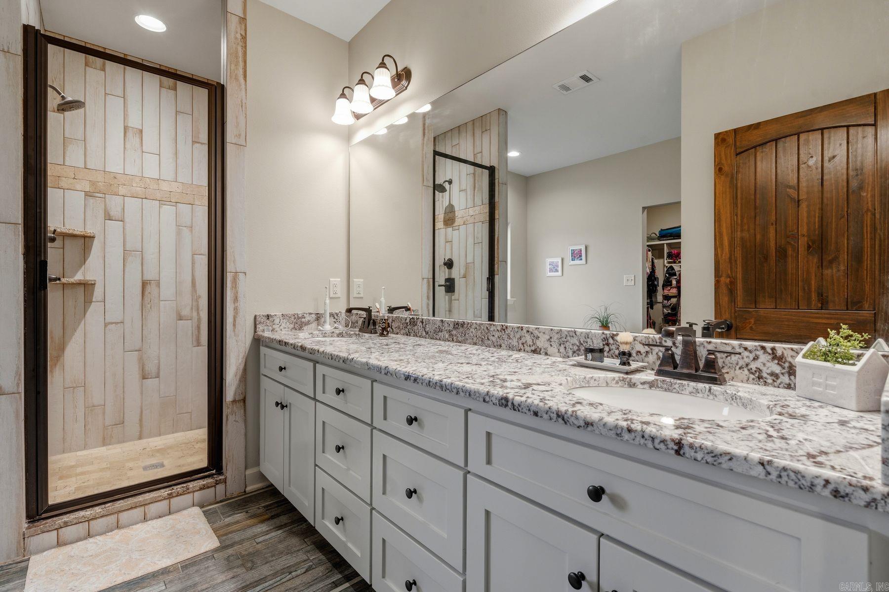 West Oak Village Phase III - Residential