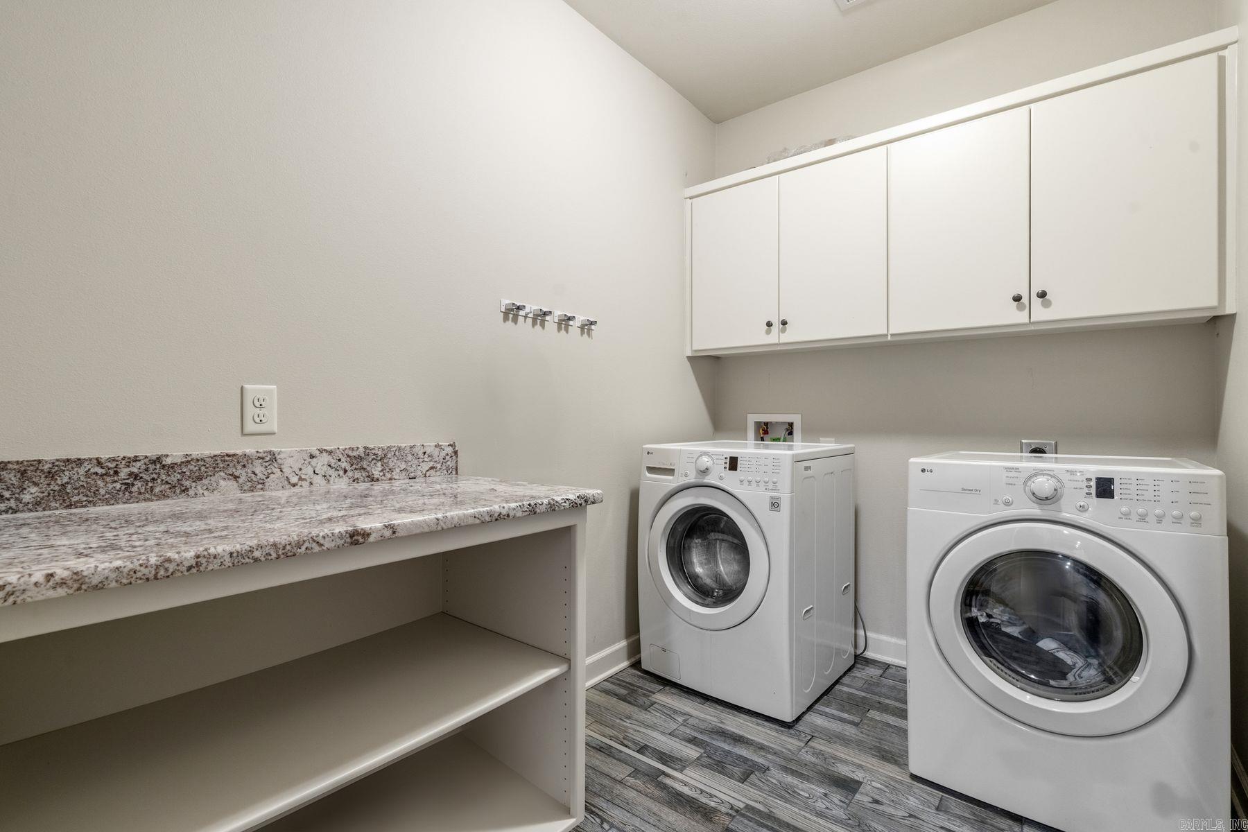 West Oak Village Phase III - Residential