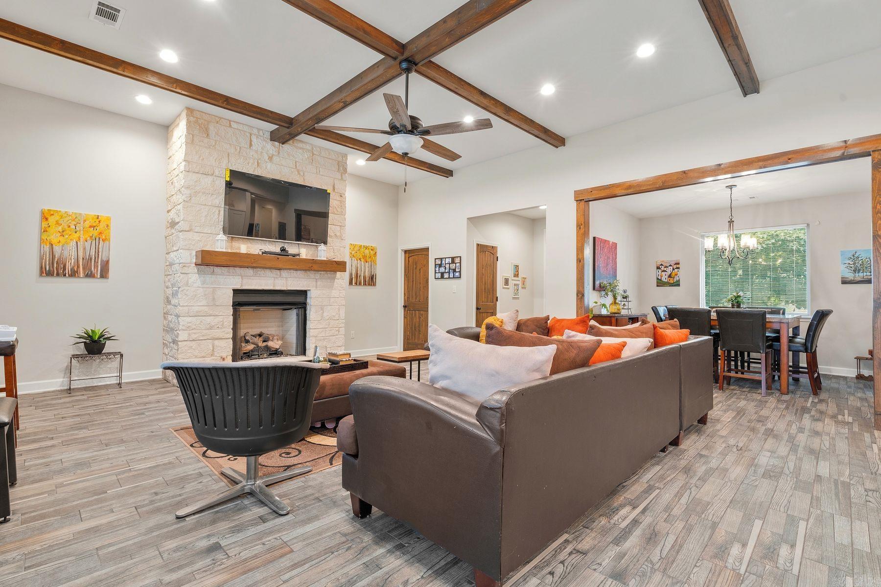 West Oak Village Phase III - Residential