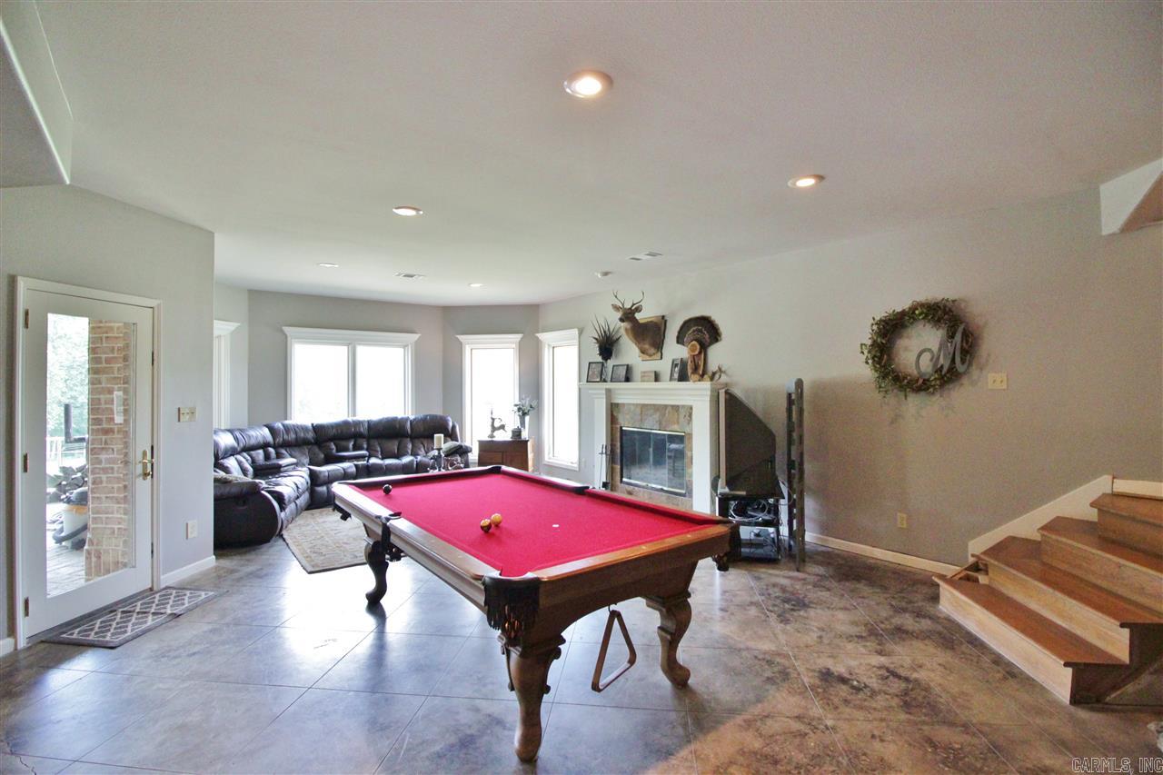 RIVER RANCH - Residential