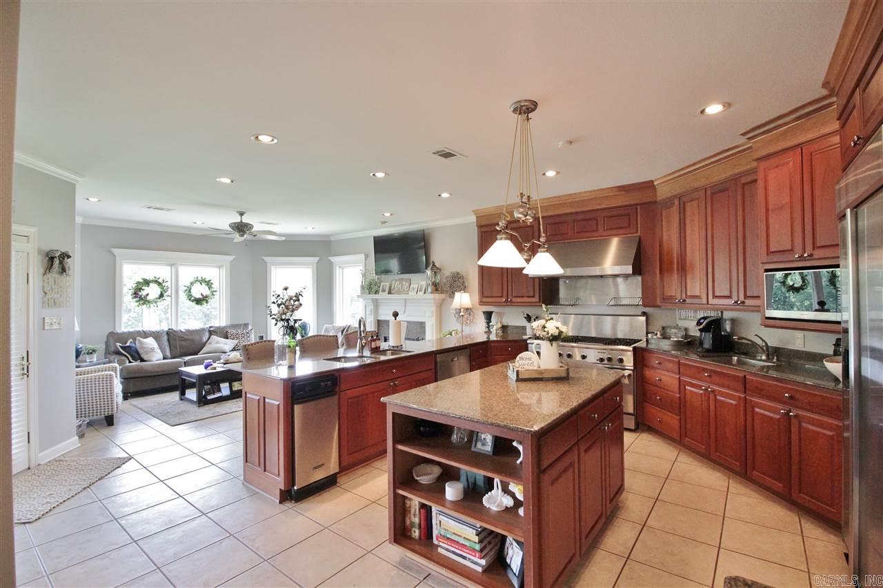 RIVER RANCH - Residential