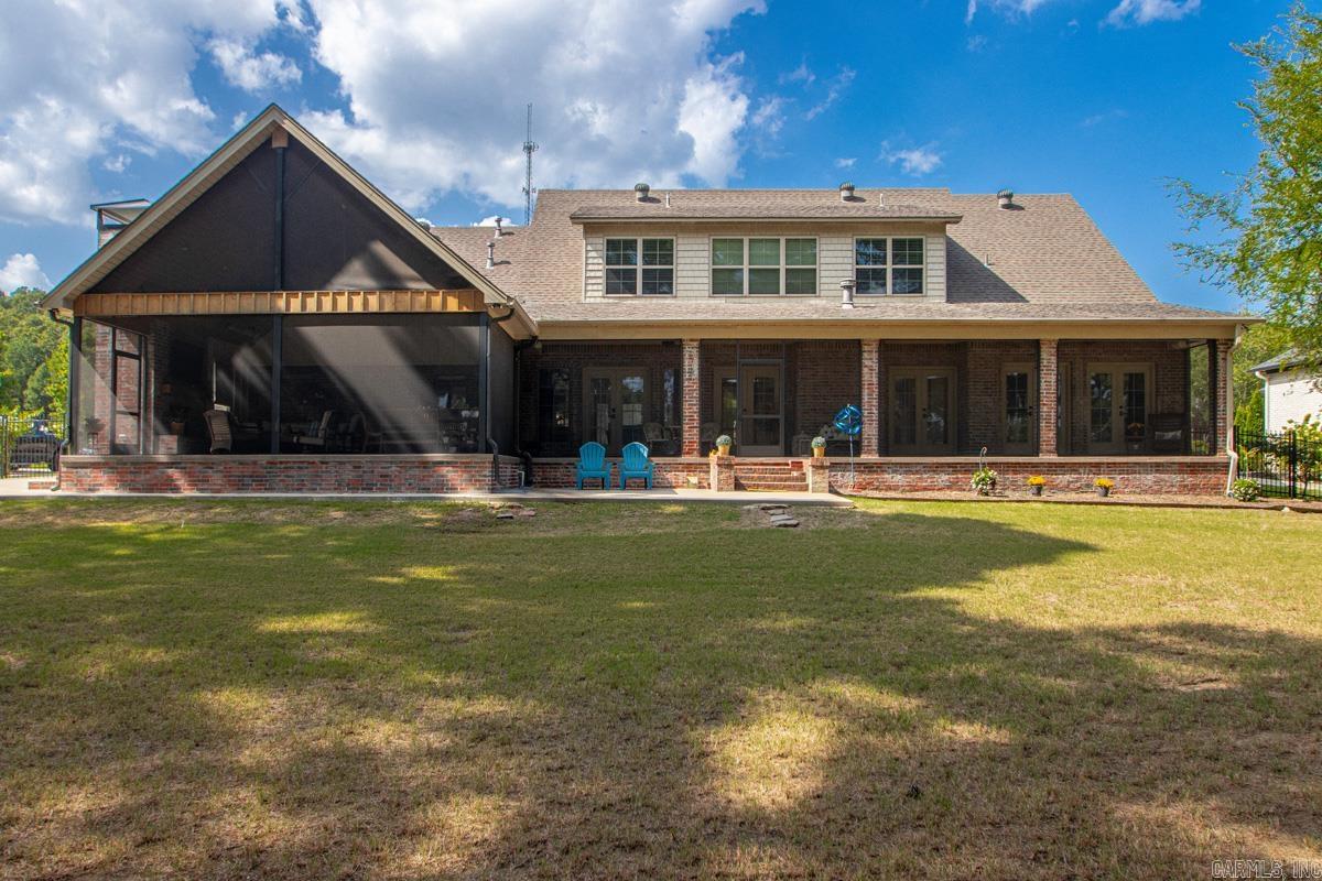 CENTENNIAL VALLEY - Residential