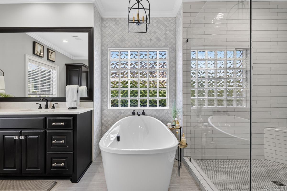 CENTENNIAL VALLEY - Residential