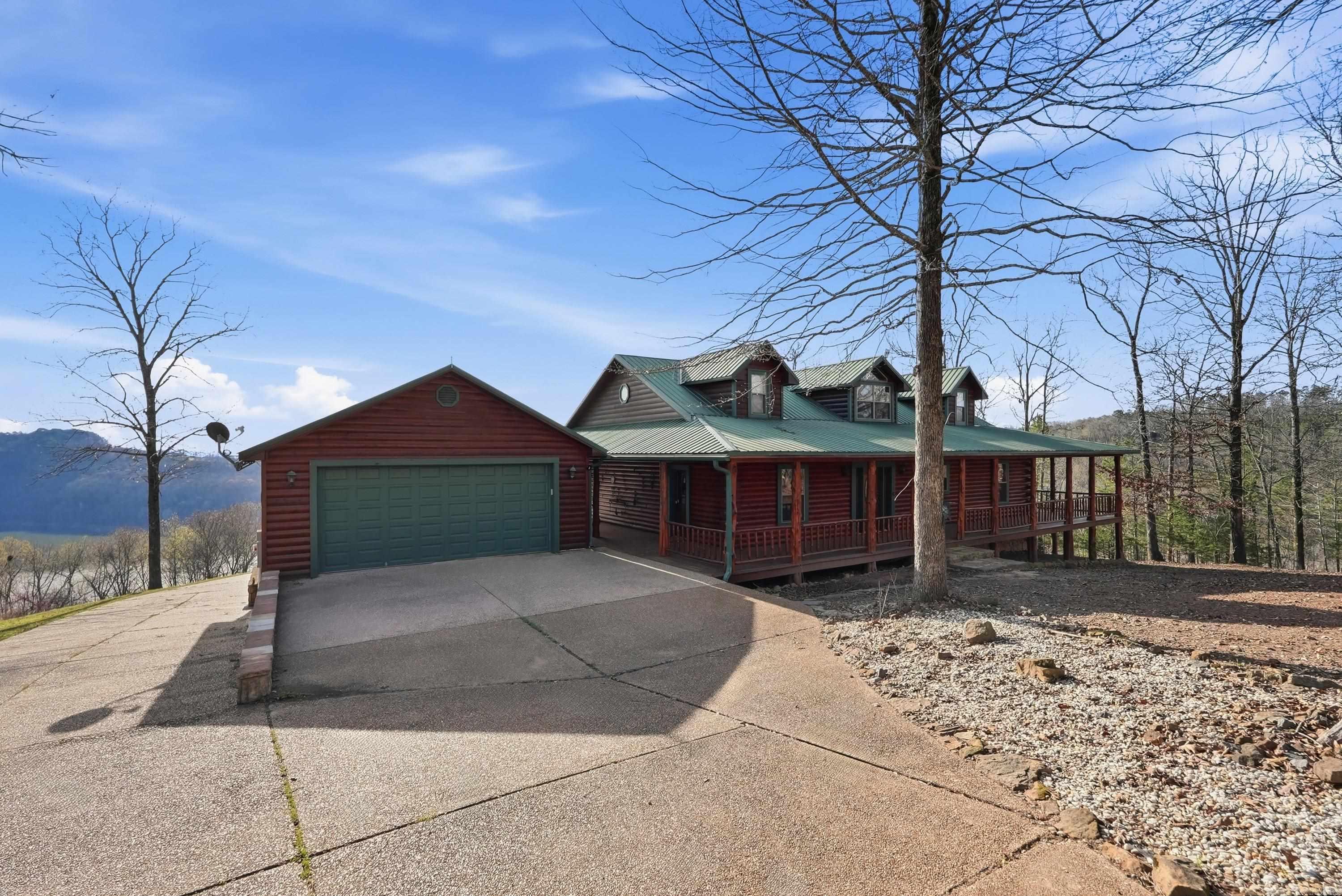 Watersedge Estates - Residential