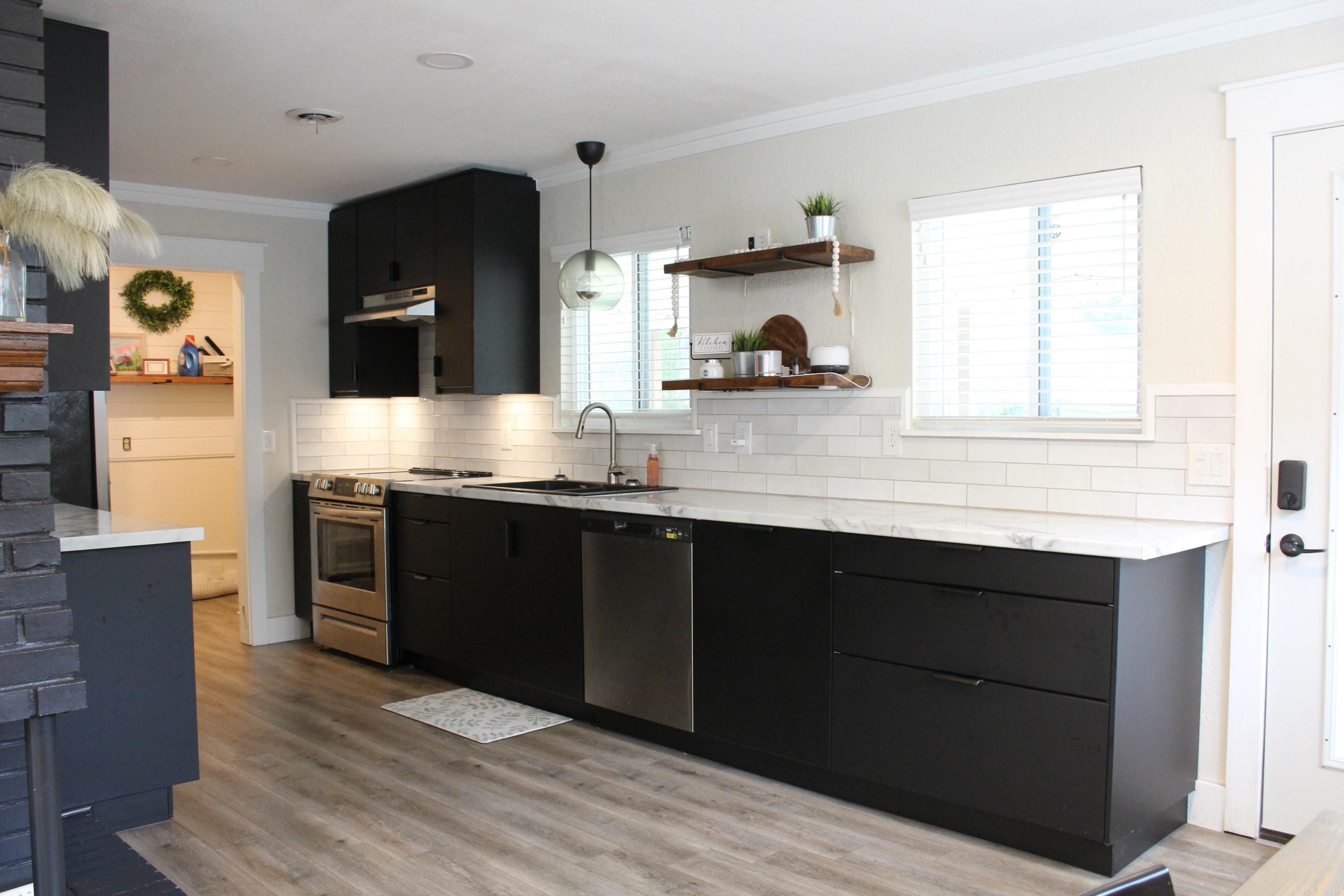SPRING LAKE SUB - Residential