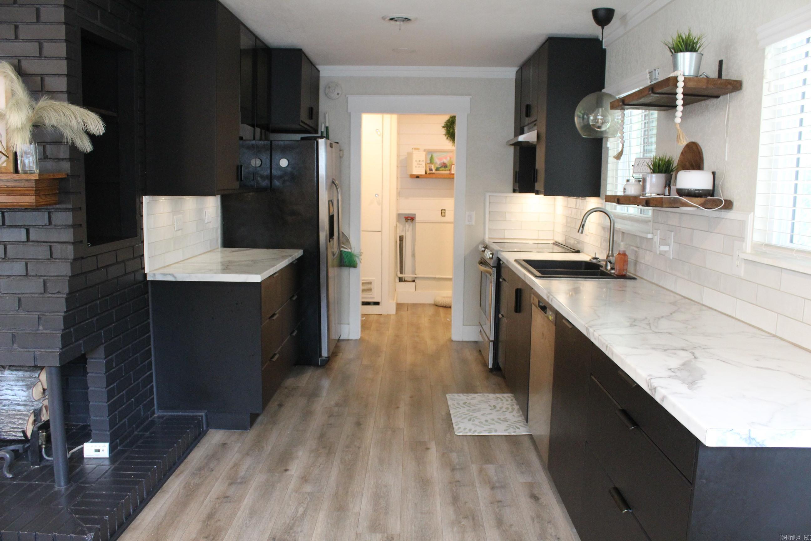 SPRING LAKE SUB - Residential