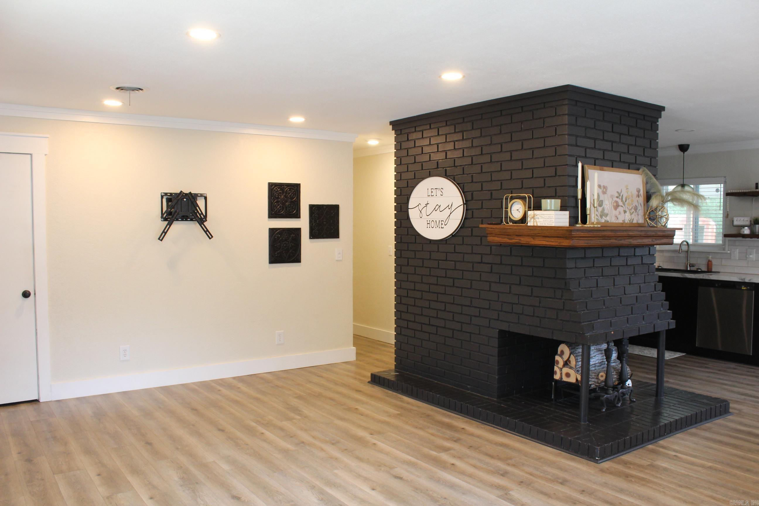 SPRING LAKE SUB - Residential