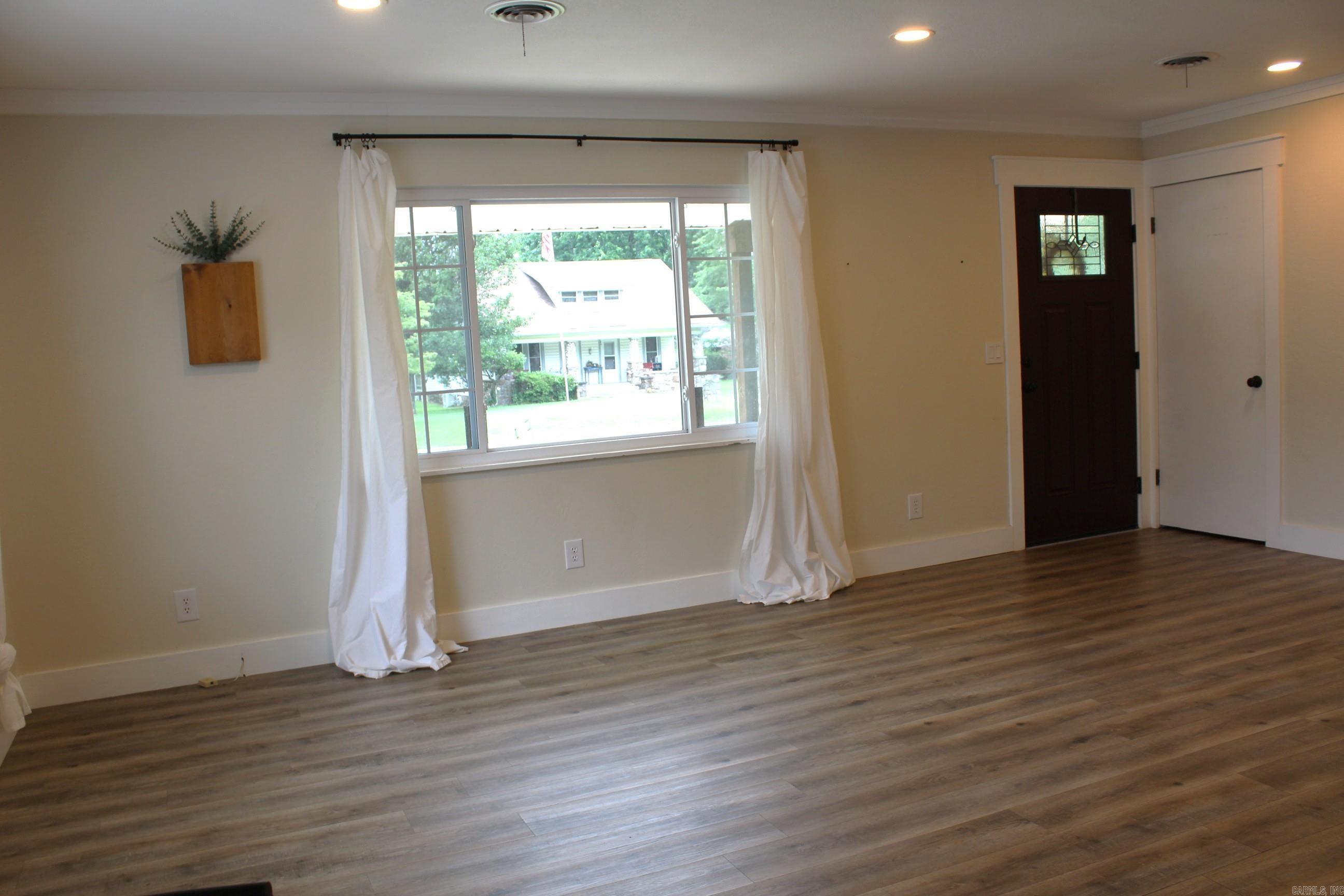 SPRING LAKE SUB - Residential