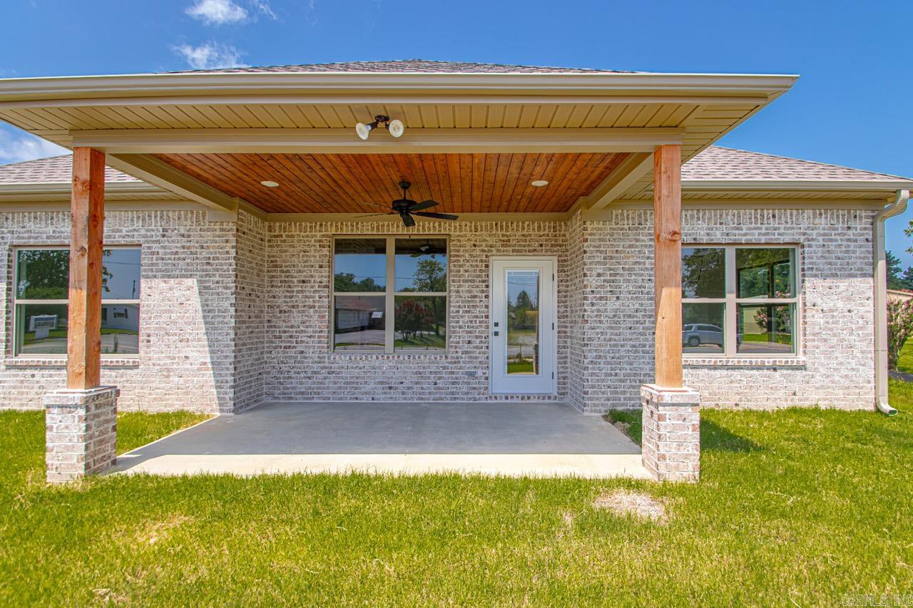SPENCER CROSSING LLC - Residential