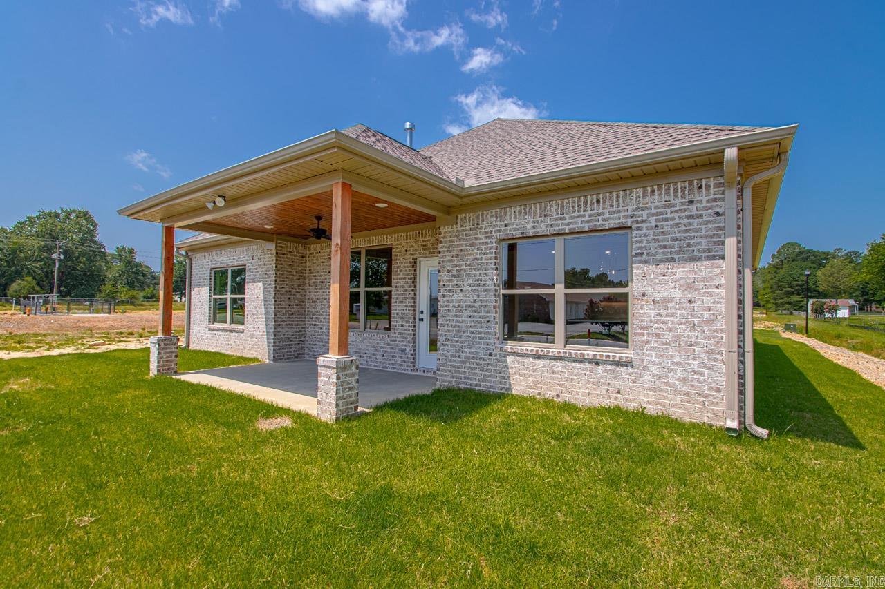 SPENCER CROSSING LLC - Residential