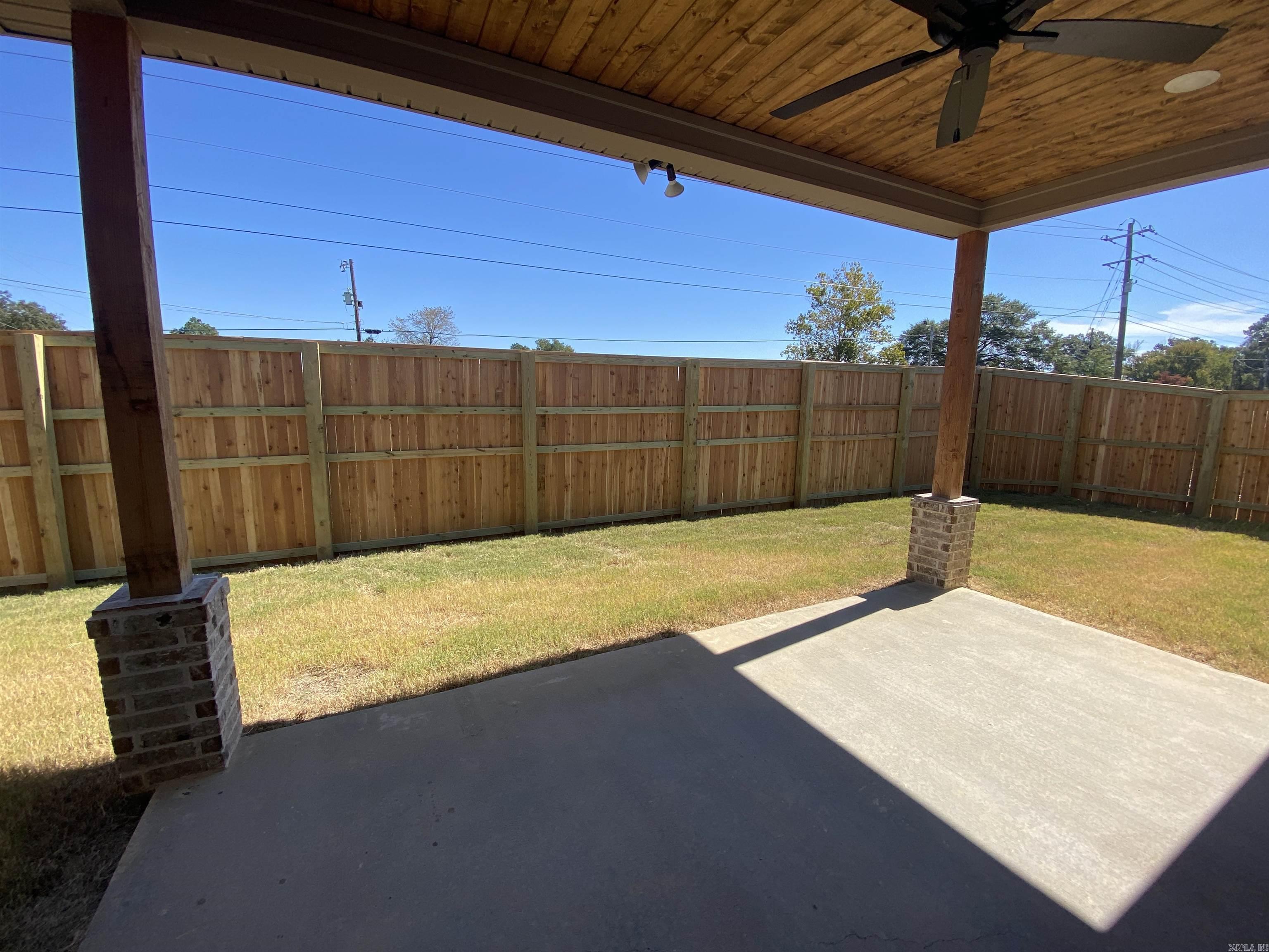 SPENCER CROSSING LLC - Residential