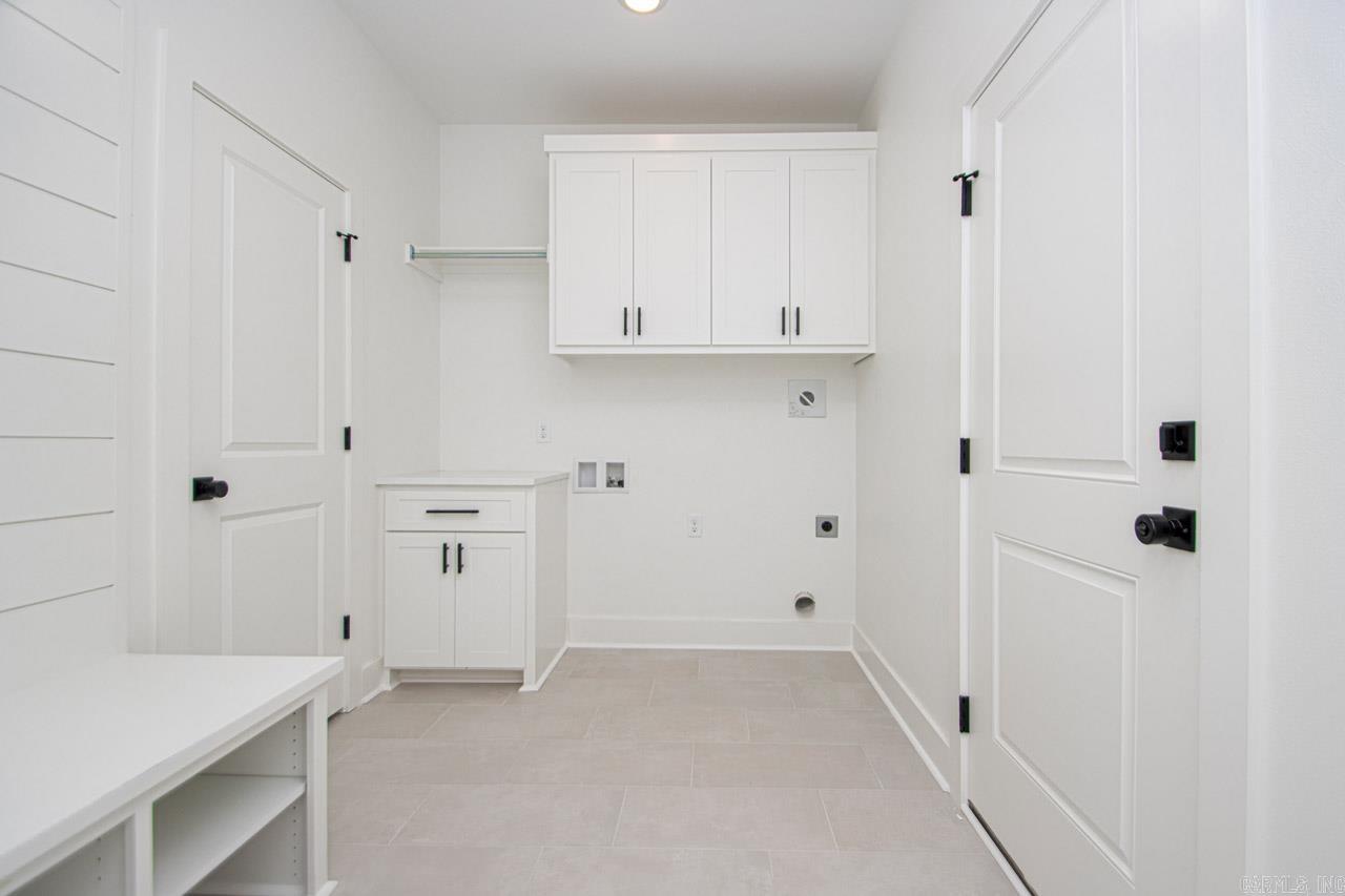 SPENCER CROSSING LLC - Residential