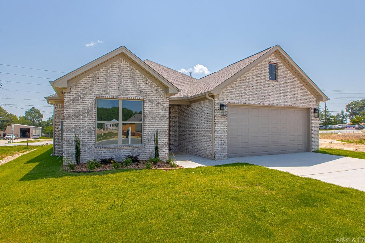 SPENCER CROSSING LLC - Residential