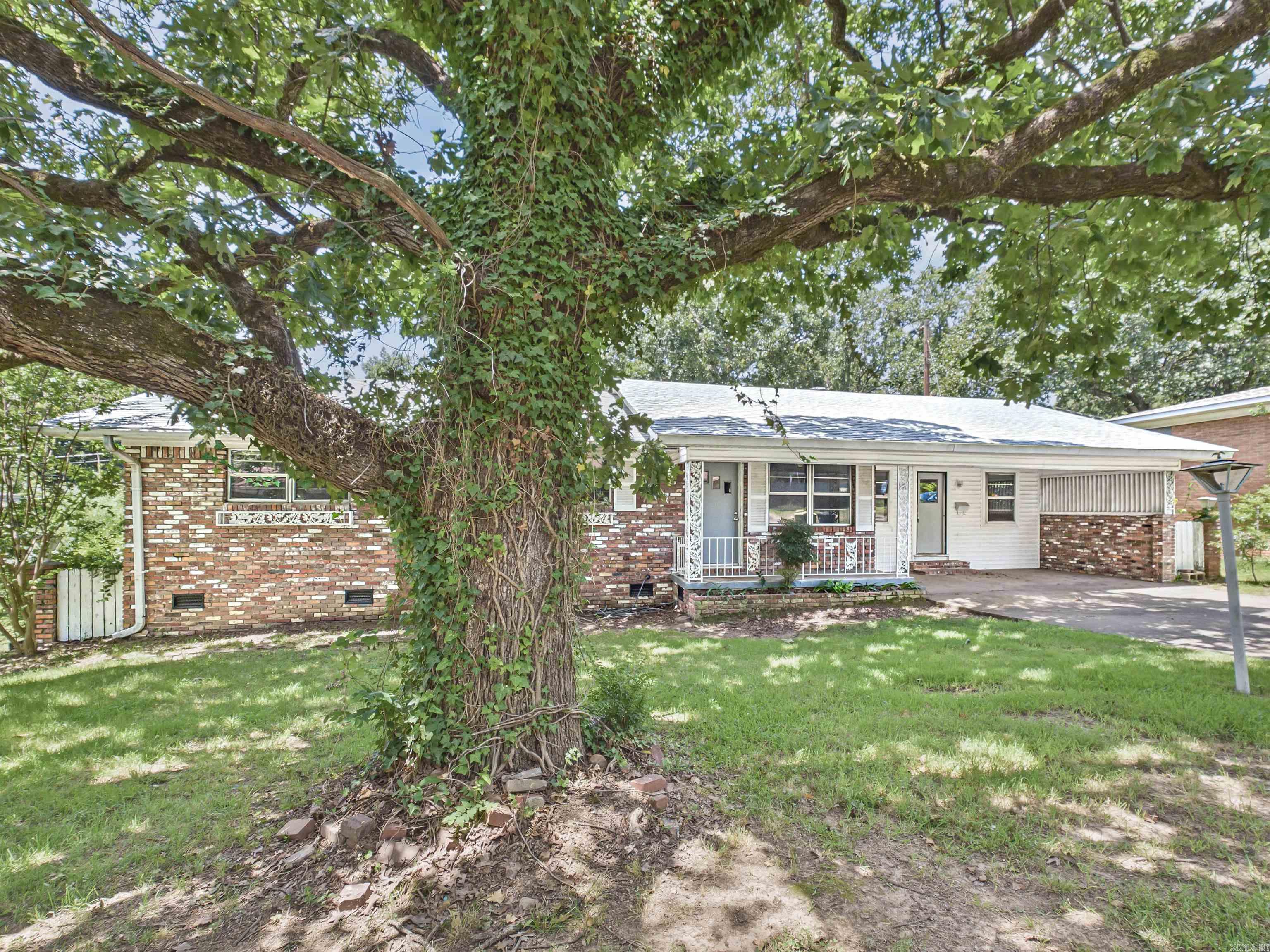 BROADVIEW - Residential