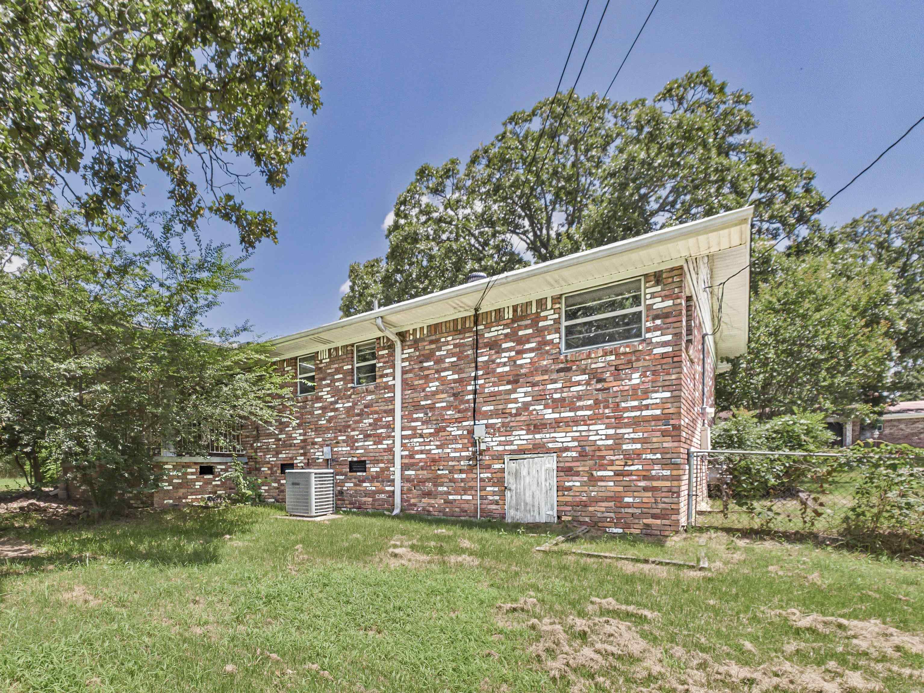 BROADVIEW - Residential