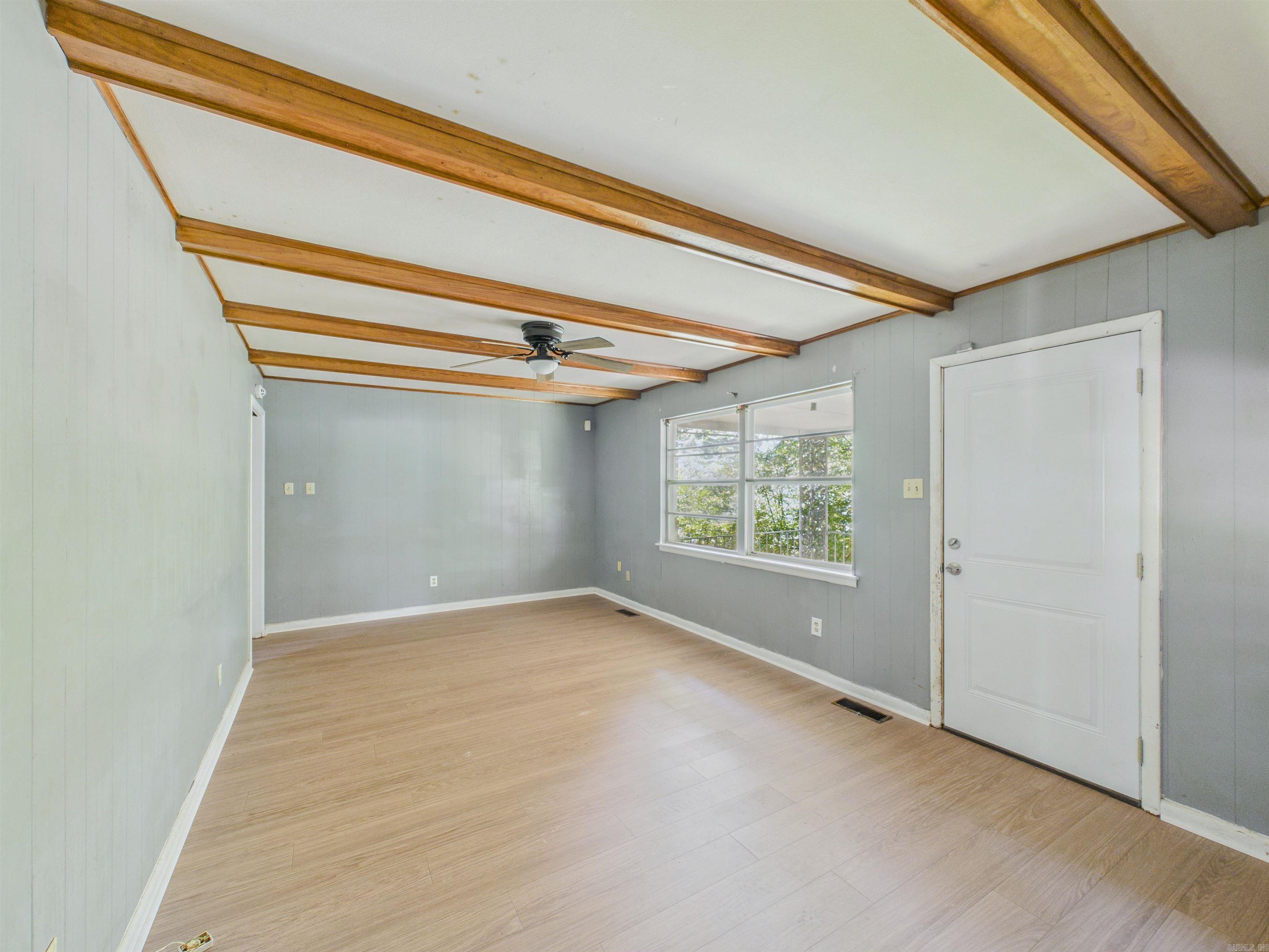 BROADVIEW - Residential