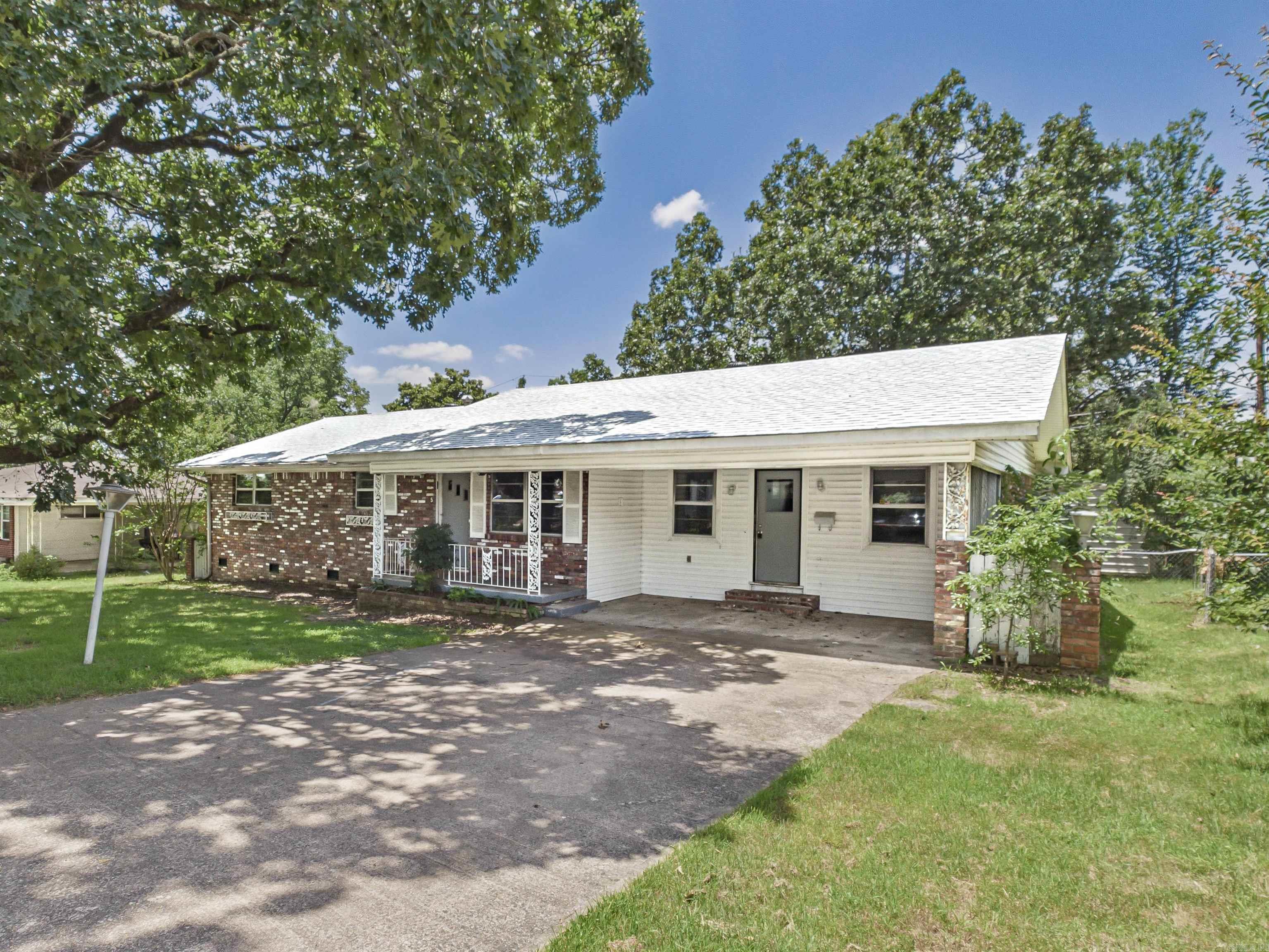 BROADVIEW - Residential