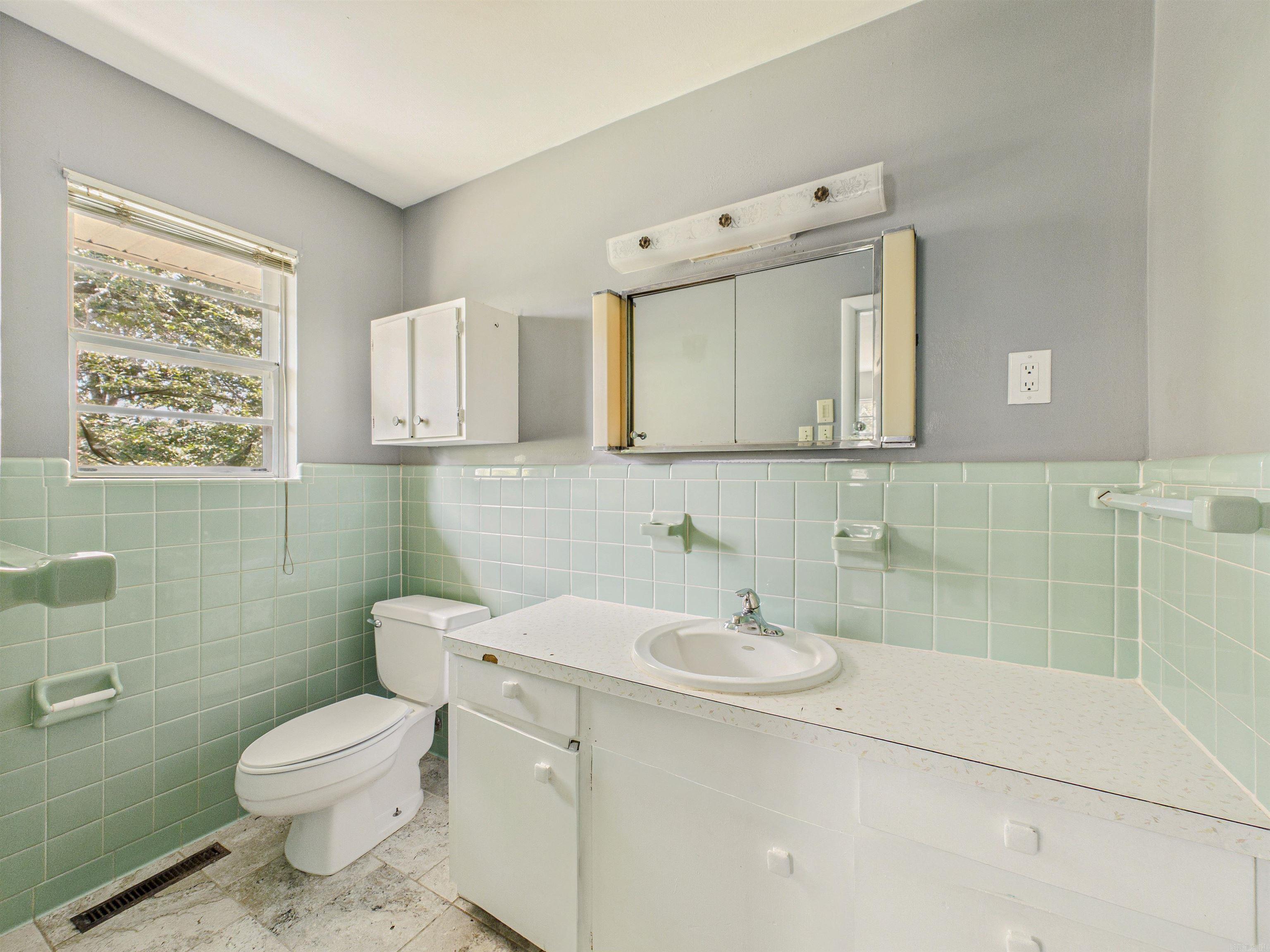 BROADVIEW - Residential