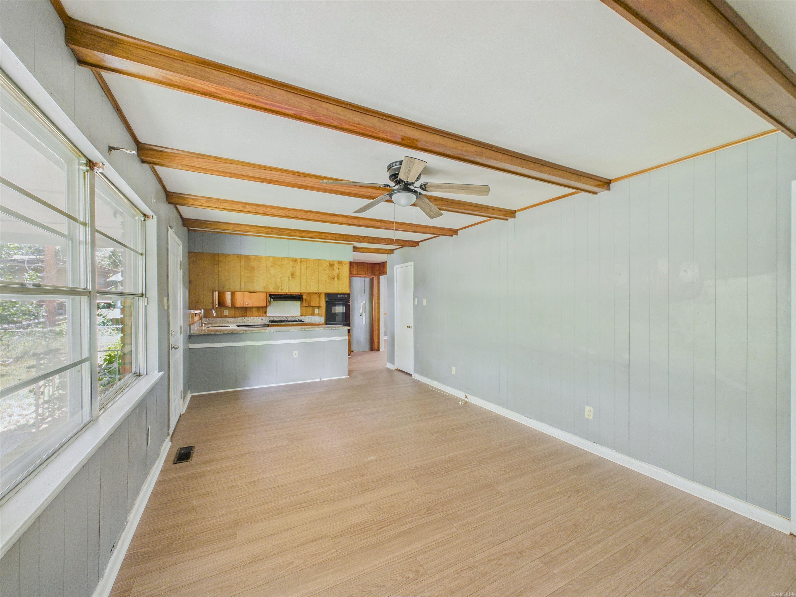 BROADVIEW - Residential