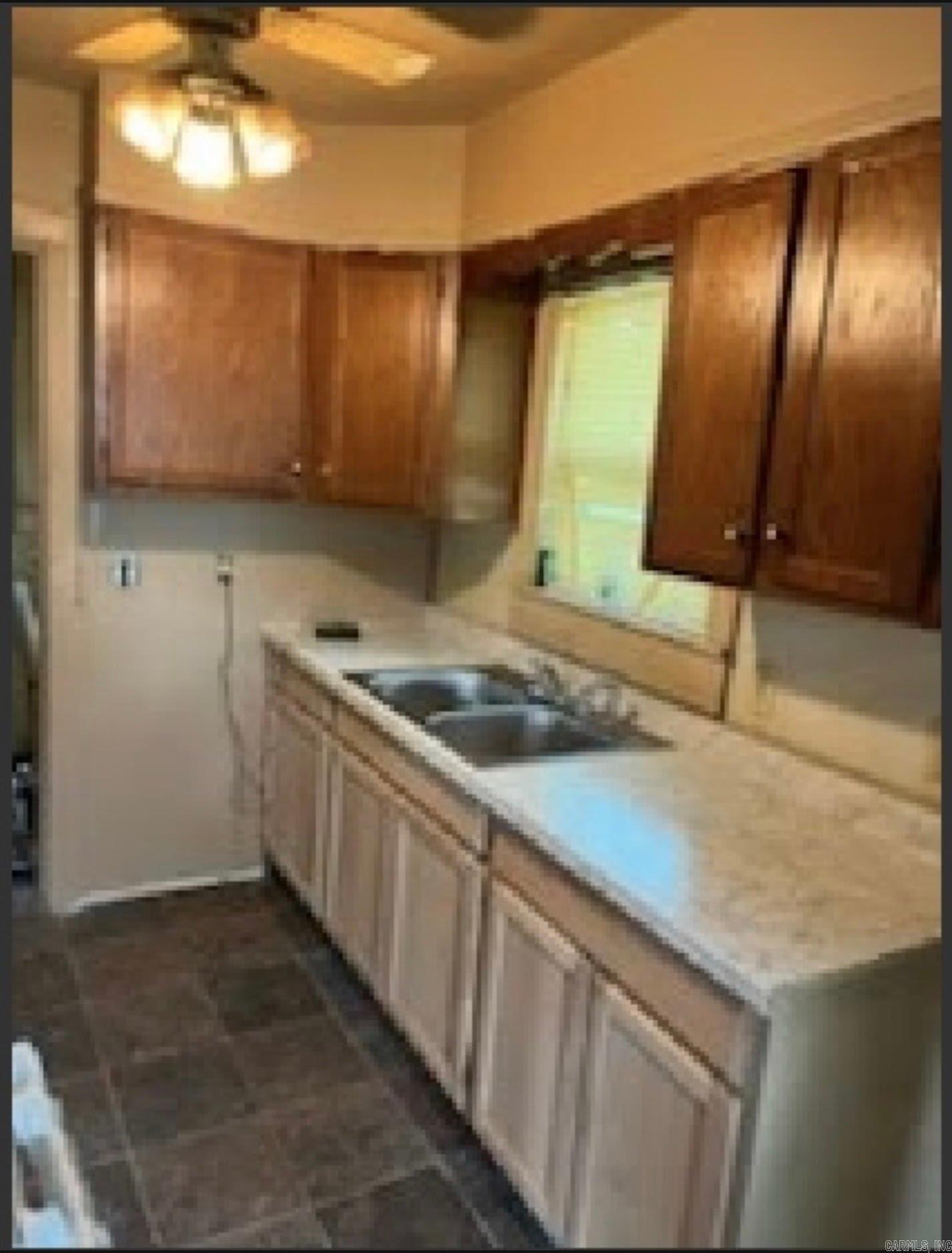 AUSTIN & TAYLOR ADDITION - Residential