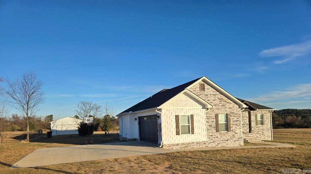 Metes & Bounds - Residential