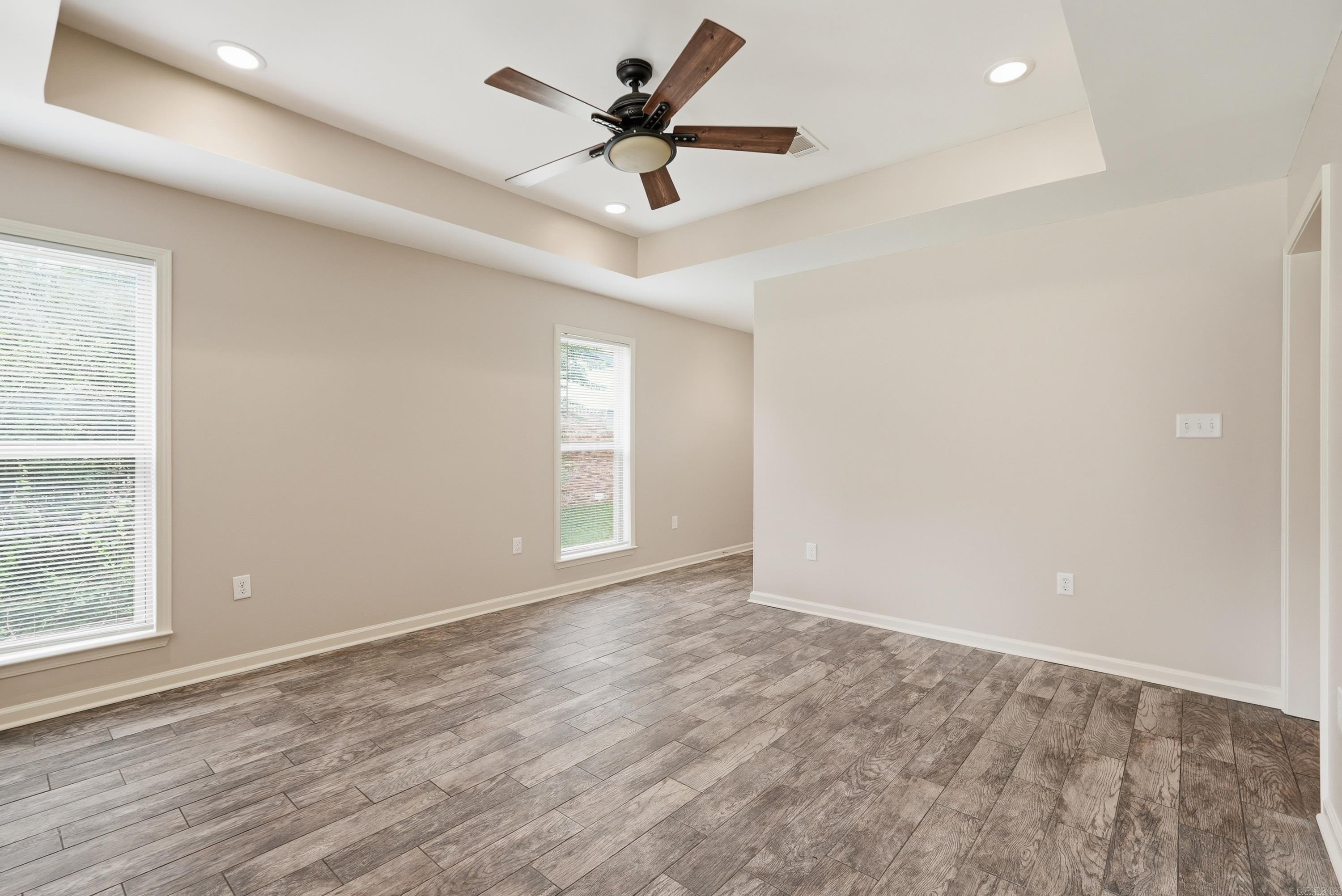 BROOKFIELD - Residential