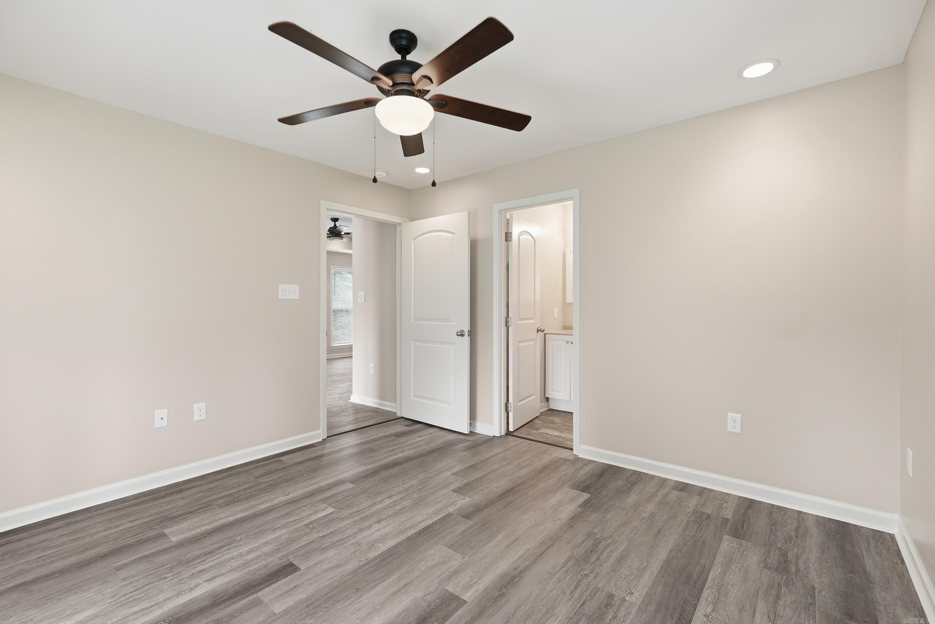 BROOKFIELD - Residential