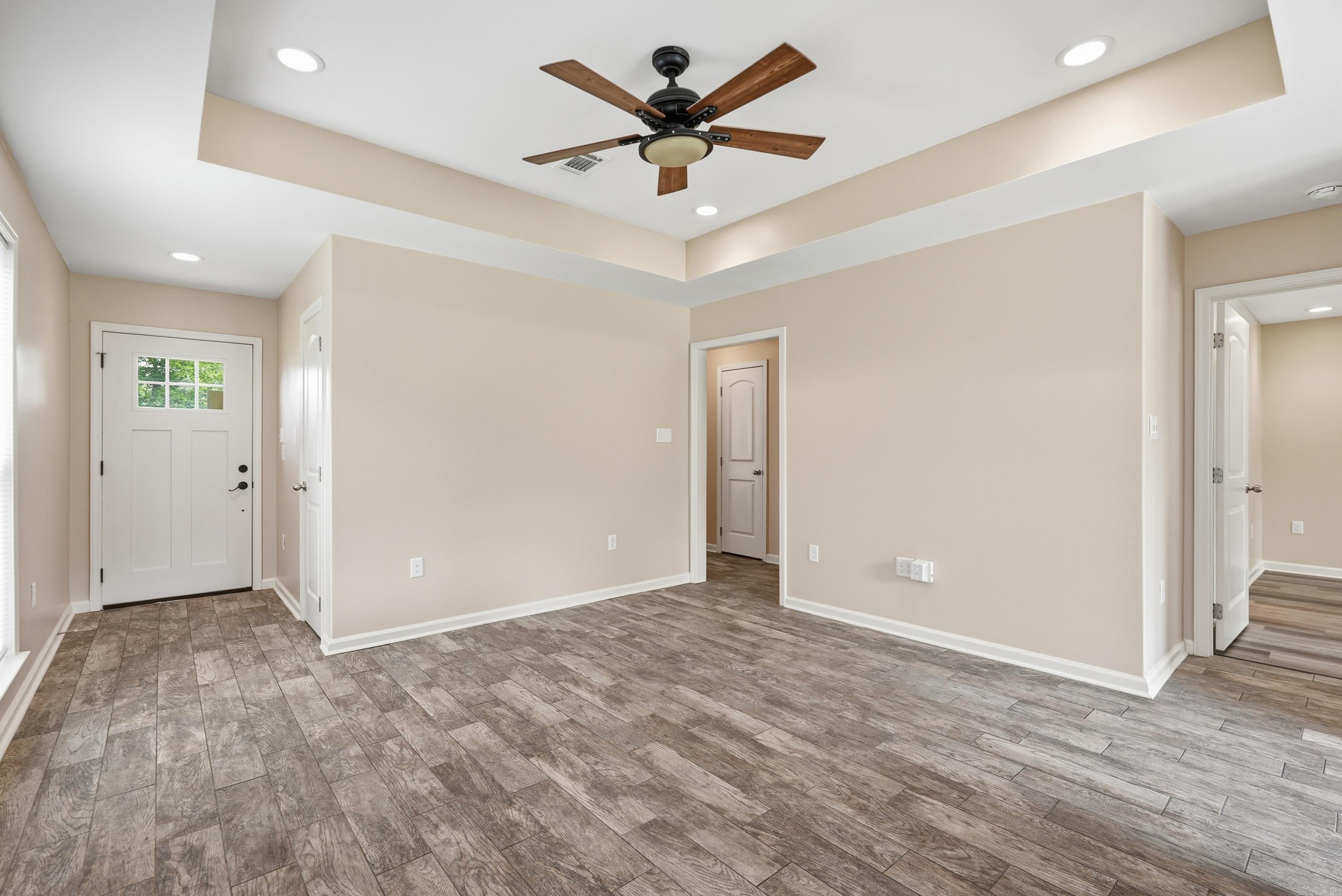 BROOKFIELD - Residential