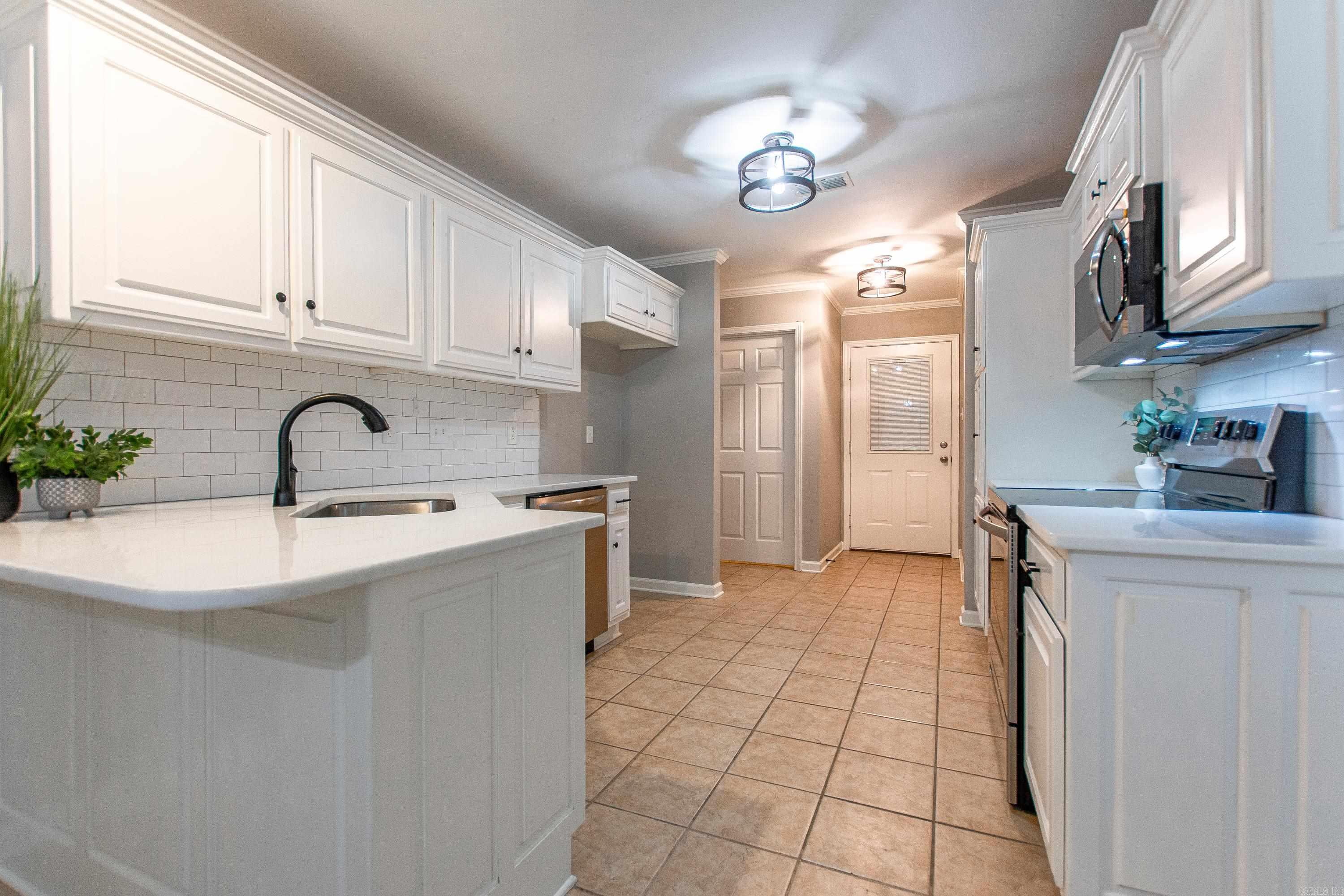 WOODBRIDGE - Residential