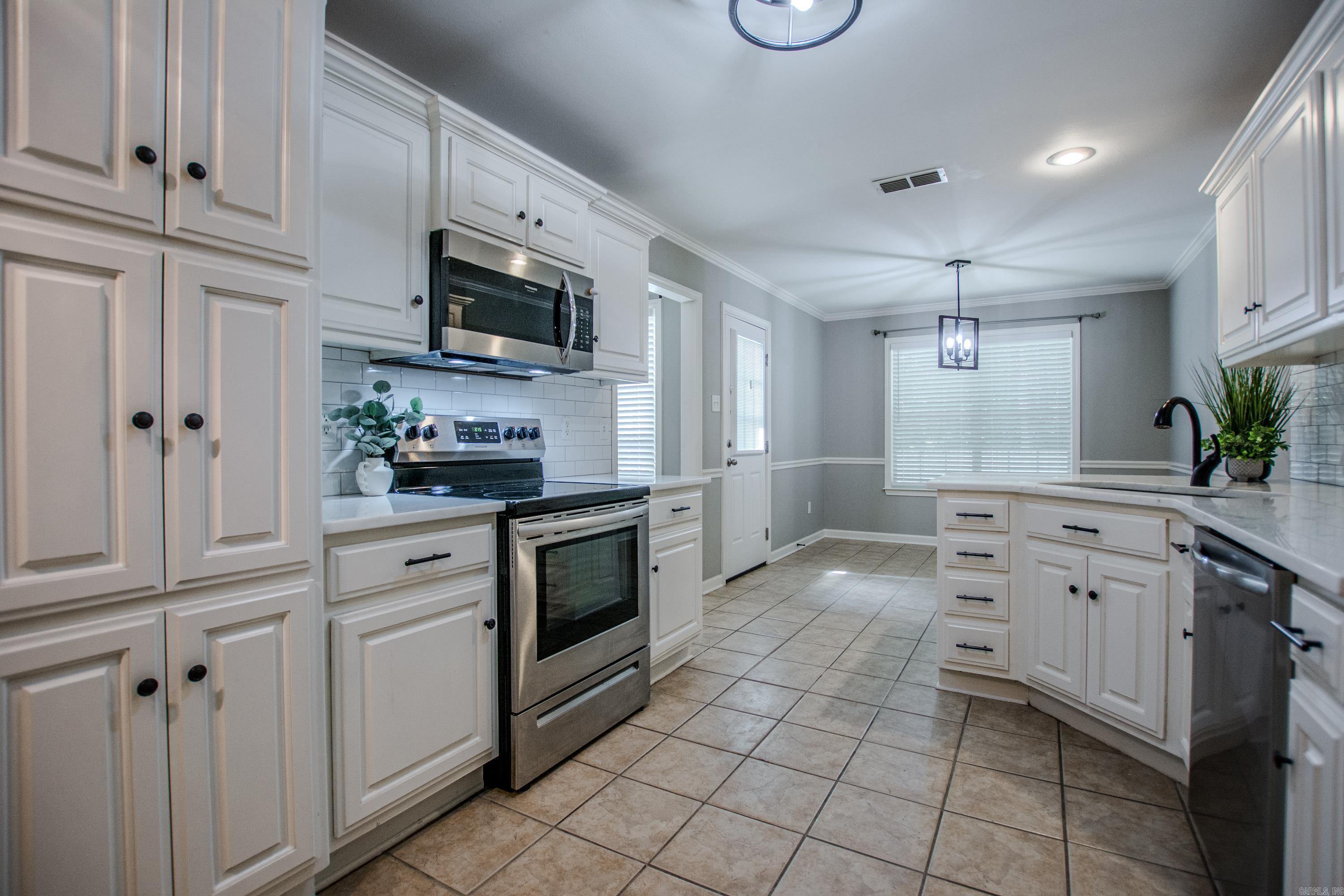WOODBRIDGE - Residential