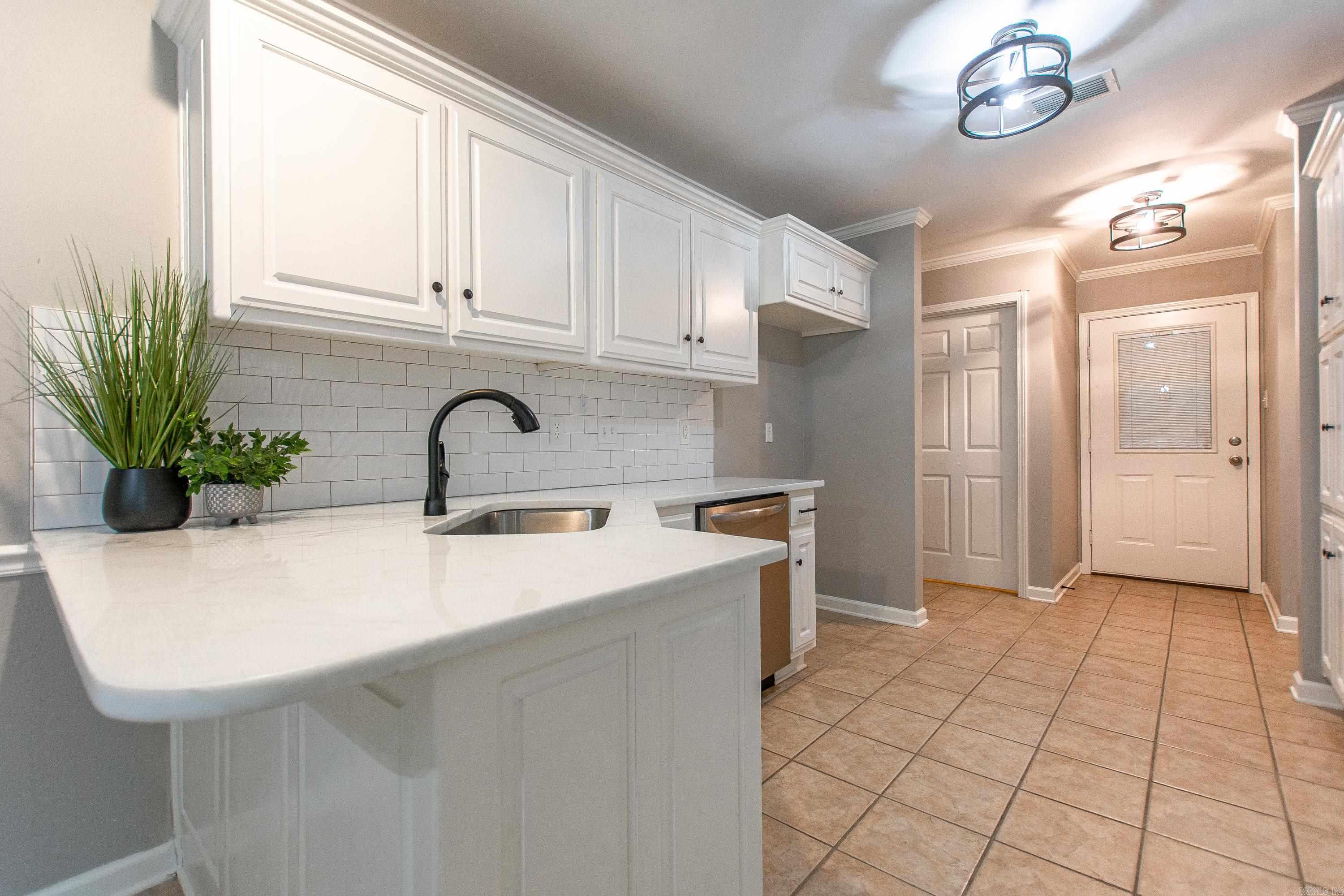WOODBRIDGE - Residential