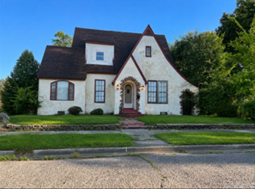 AUSTIN & TAYLOR ADDITION - Residential