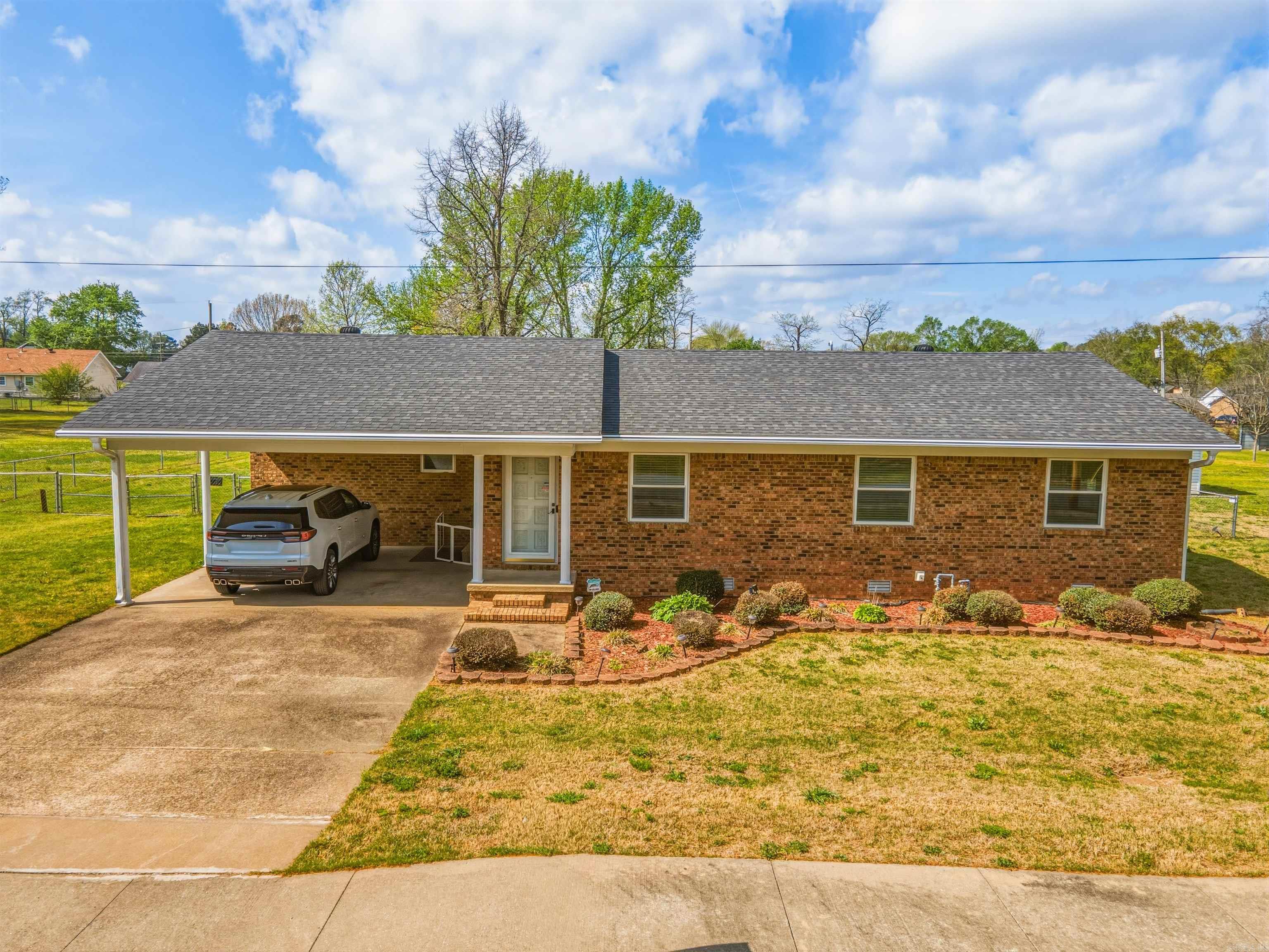 Nicely updated and well maintained home on almost 2 acres with 3 Single Family Homes rentals.1  500 sqft home with solid surface counter tops. Gas Stove. Hardwood flooring in Kitchen. Updated Windows. Large fenced backyard with storage shed. This property includes 3 Single Family Homes each 2BD 1BA 672 sqft all rented with long term tenants! Rents from $575 to $650 per month. Great opportunity for a new investor! Sitting on just under 2 acres in Jacksonville. Call/text for your personal tour!