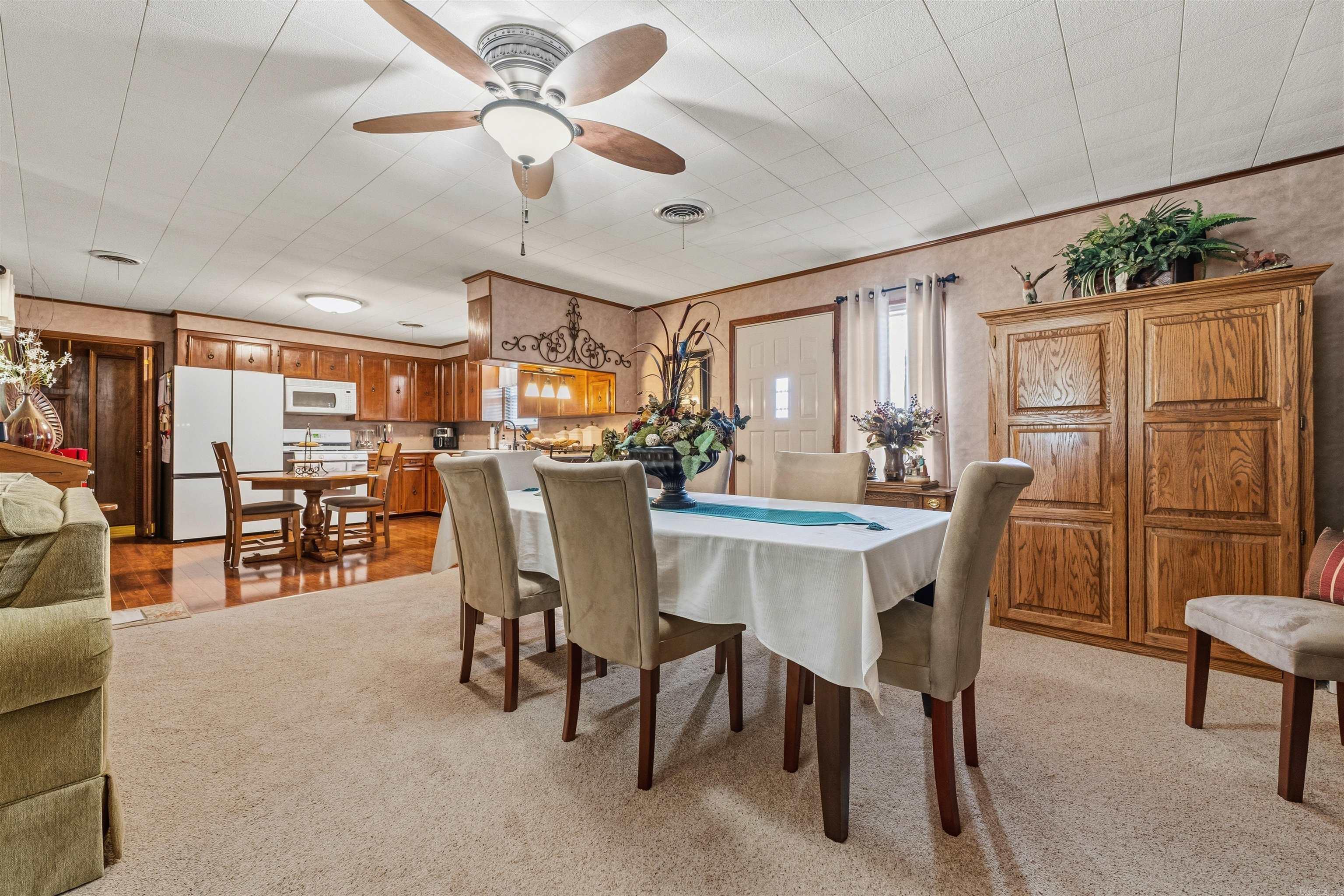 Metes & Bounds - Residential Income