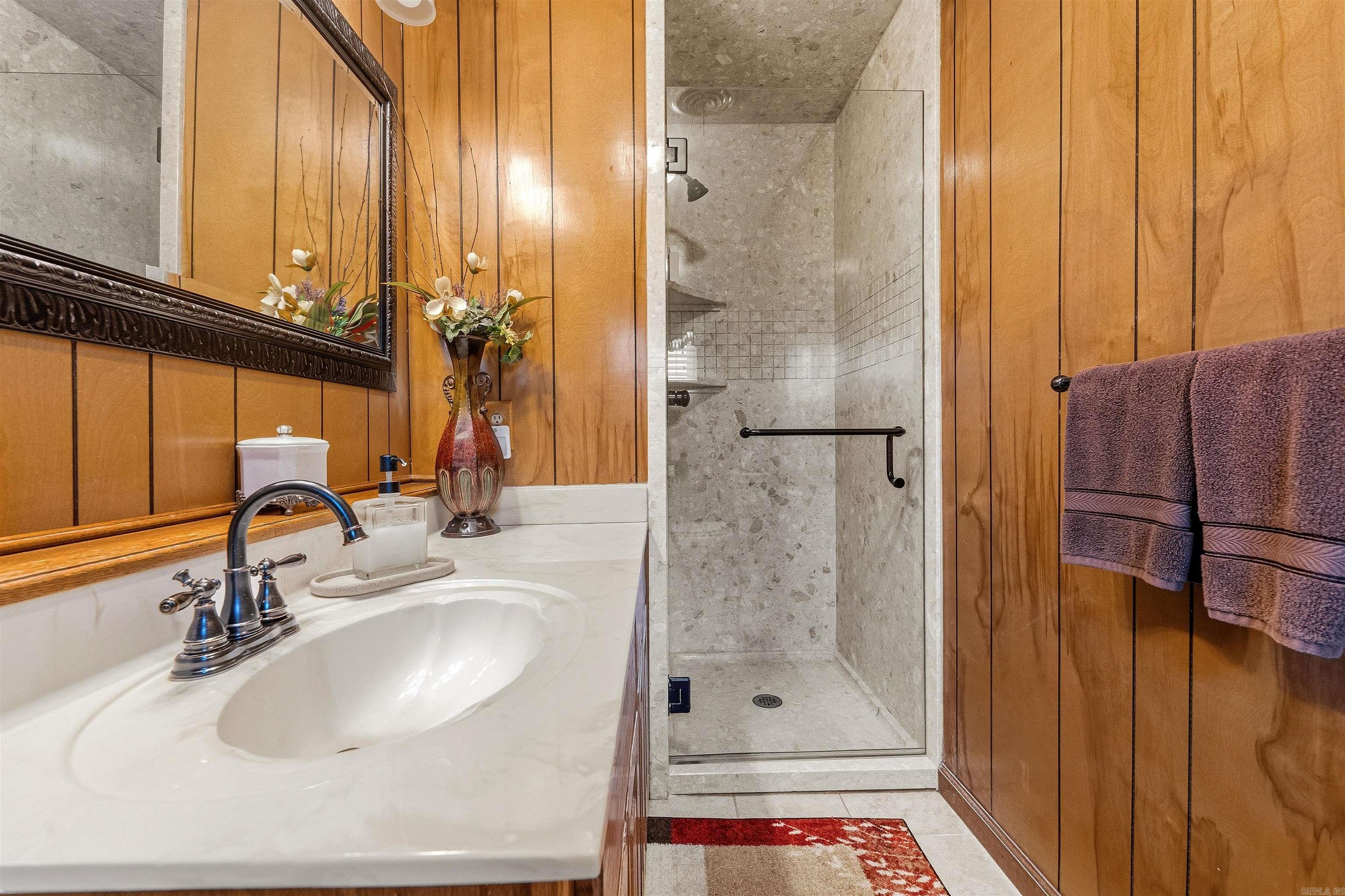 Metes & Bounds - Residential Income