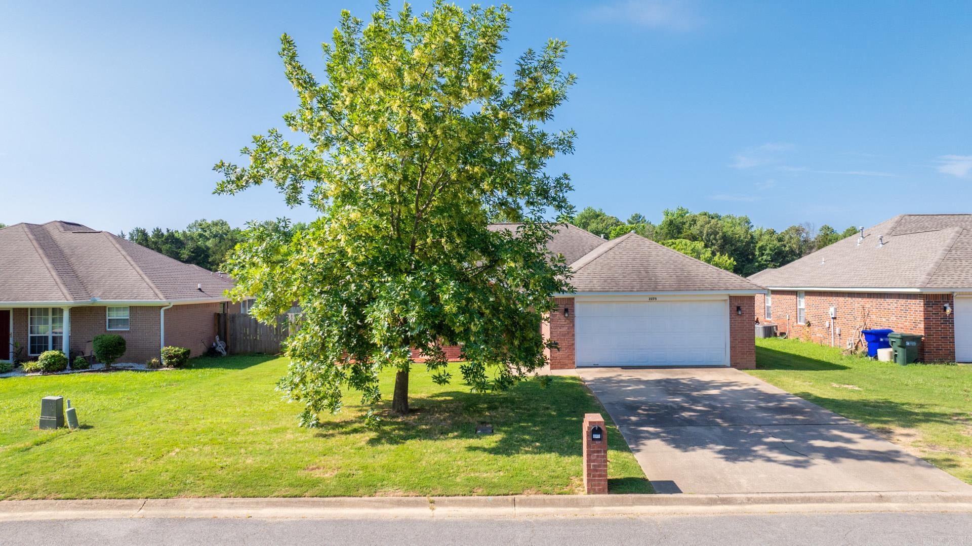 SMITHFIELD - Residential